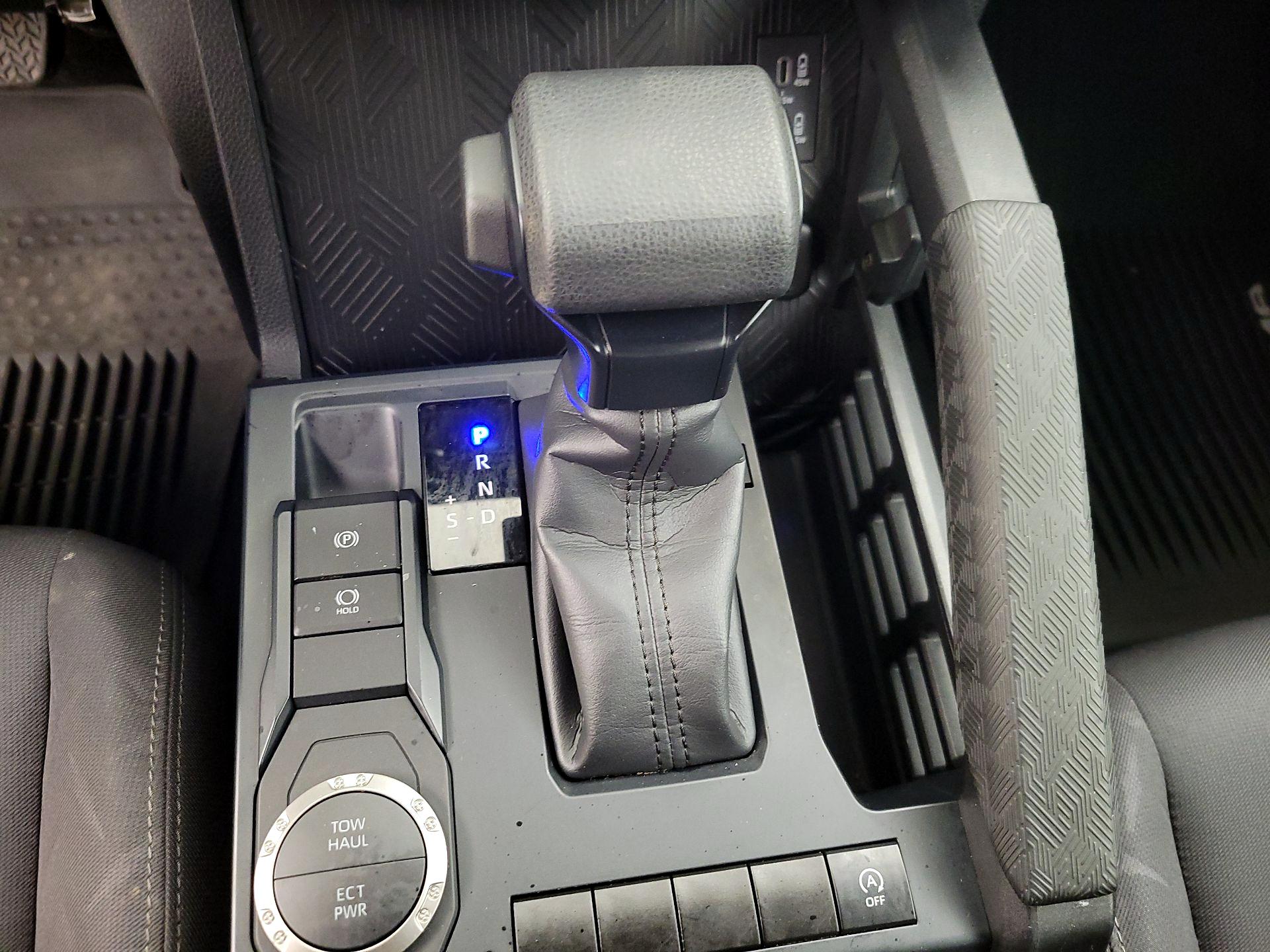 Thumbnail: 2024 Toyota Tacoma - 17