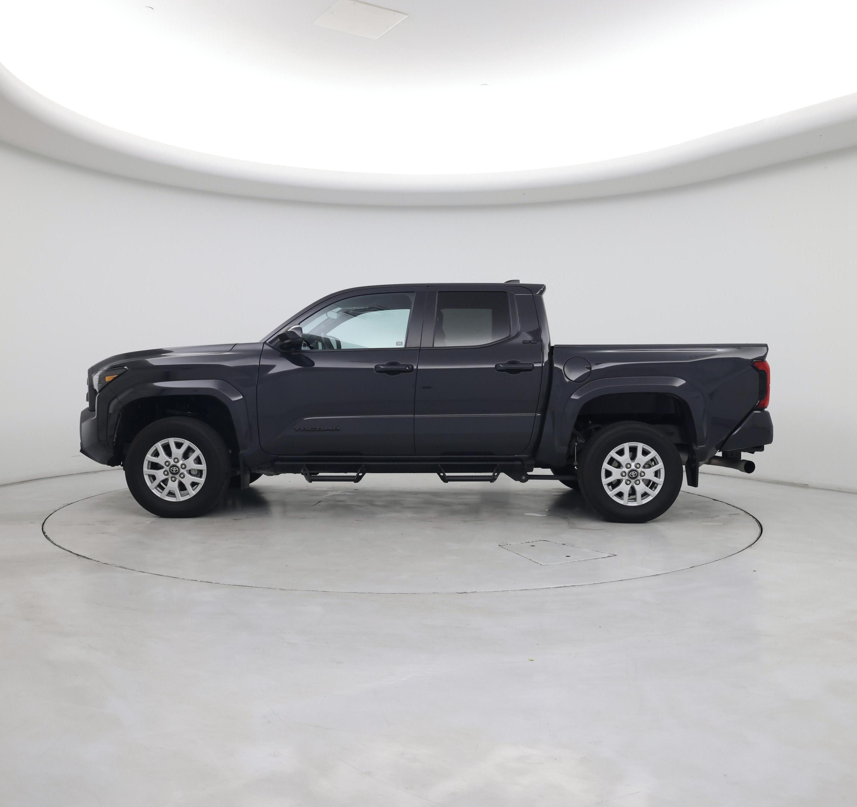 Thumbnail: 2024 Toyota Tacoma - 3