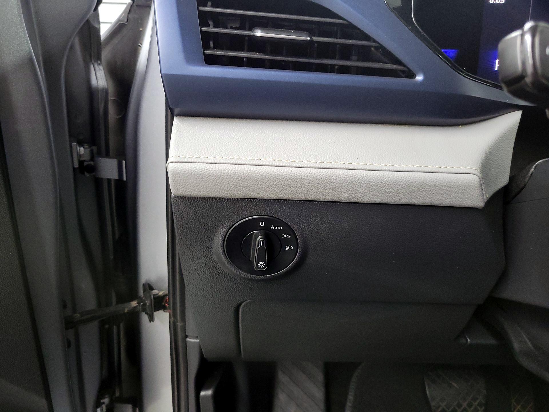 Thumbnail: 2024 Volkswagen Taos - 13