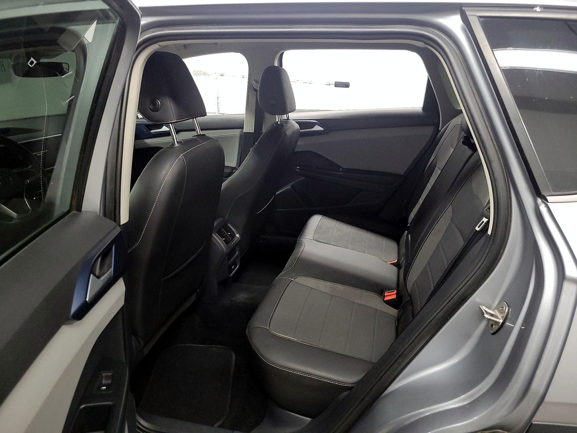 Thumbnail: 2024 Volkswagen Taos - 19