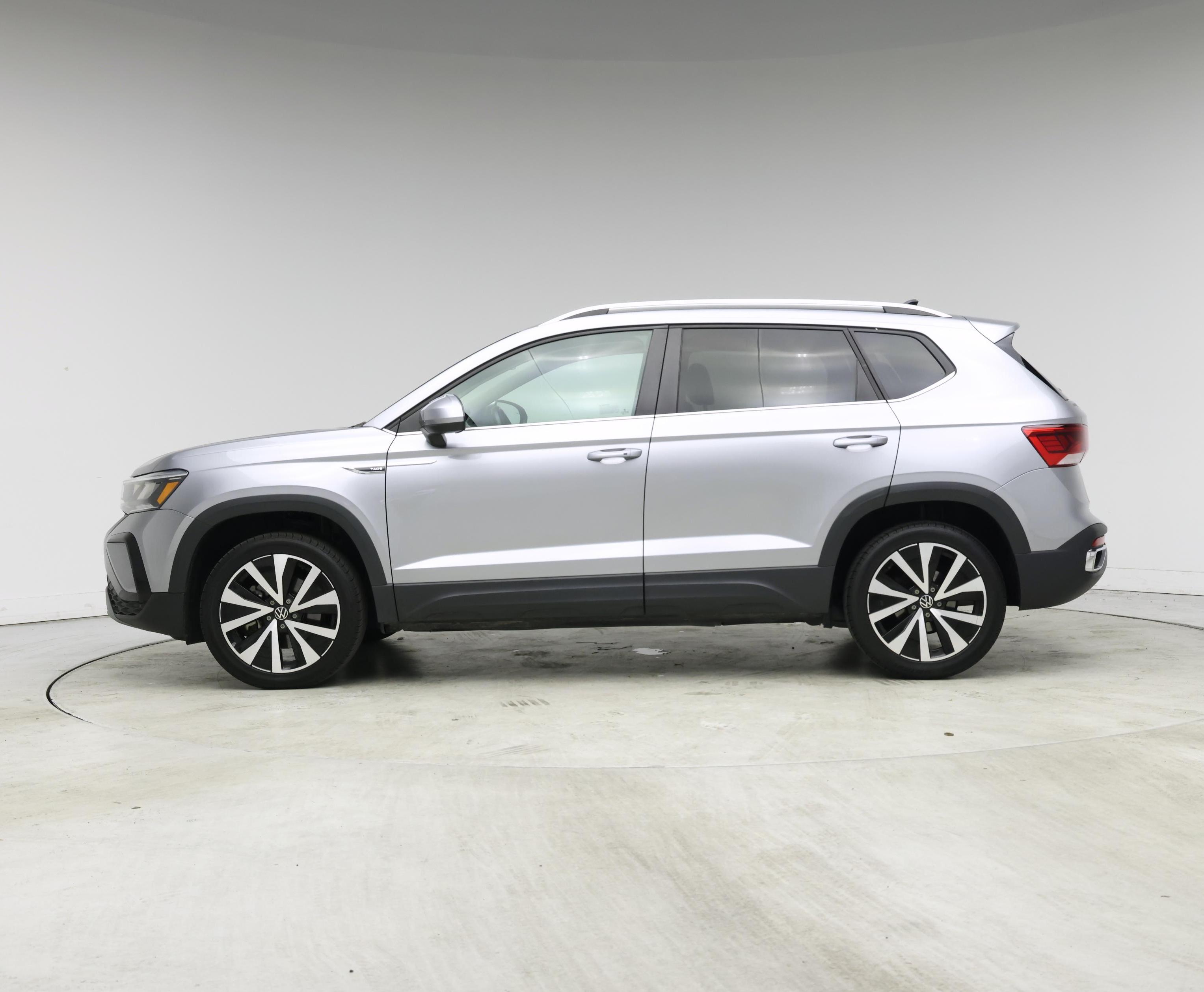 Thumbnail: 2024 Volkswagen Taos - 3