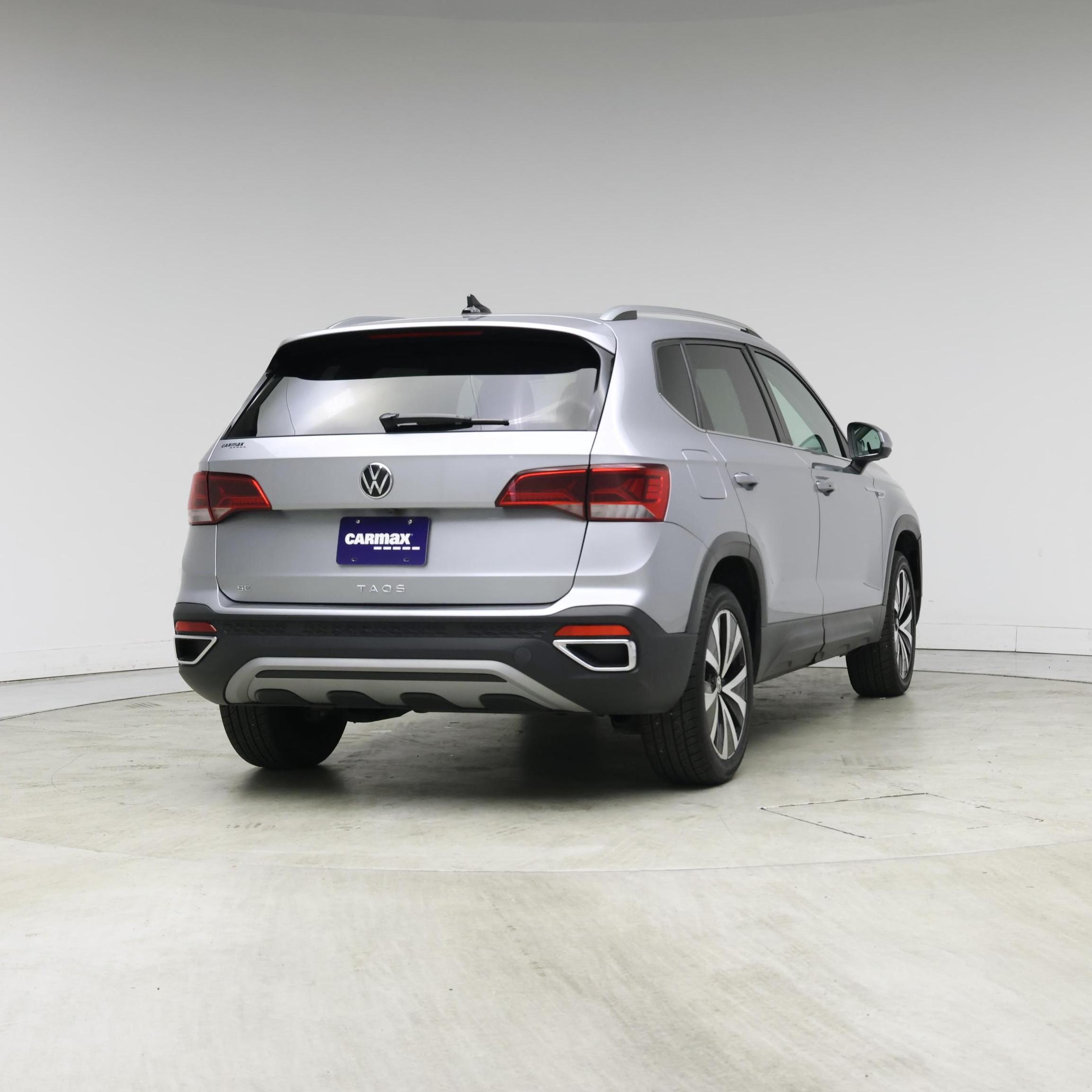 Thumbnail: 2024 Volkswagen Taos - 8