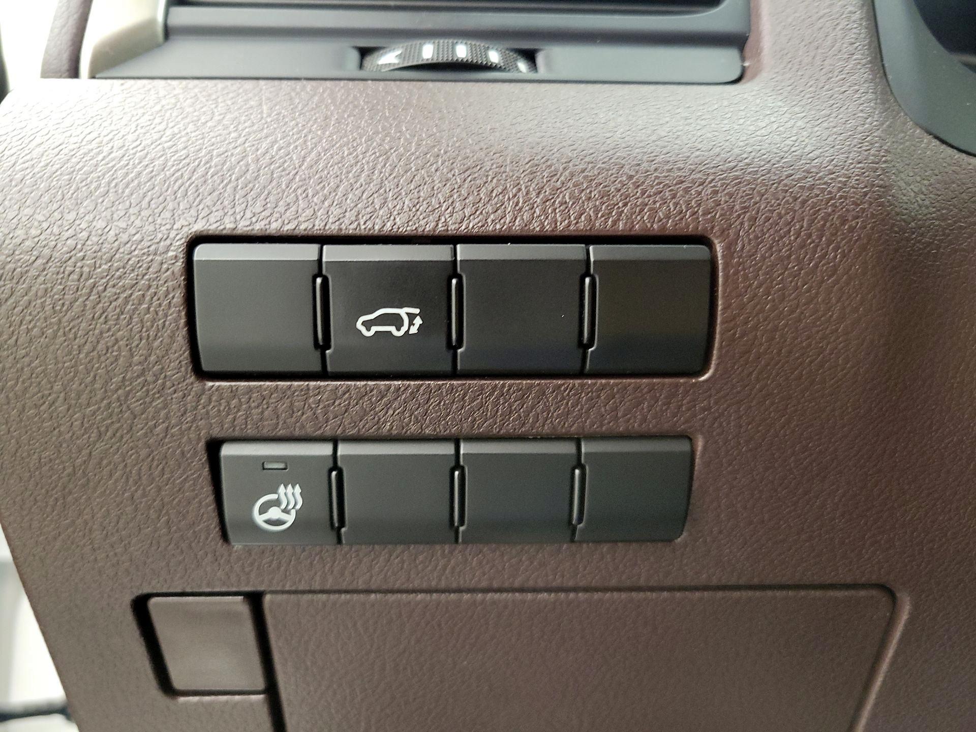 Thumbnail: 2016 Lexus RX - 13