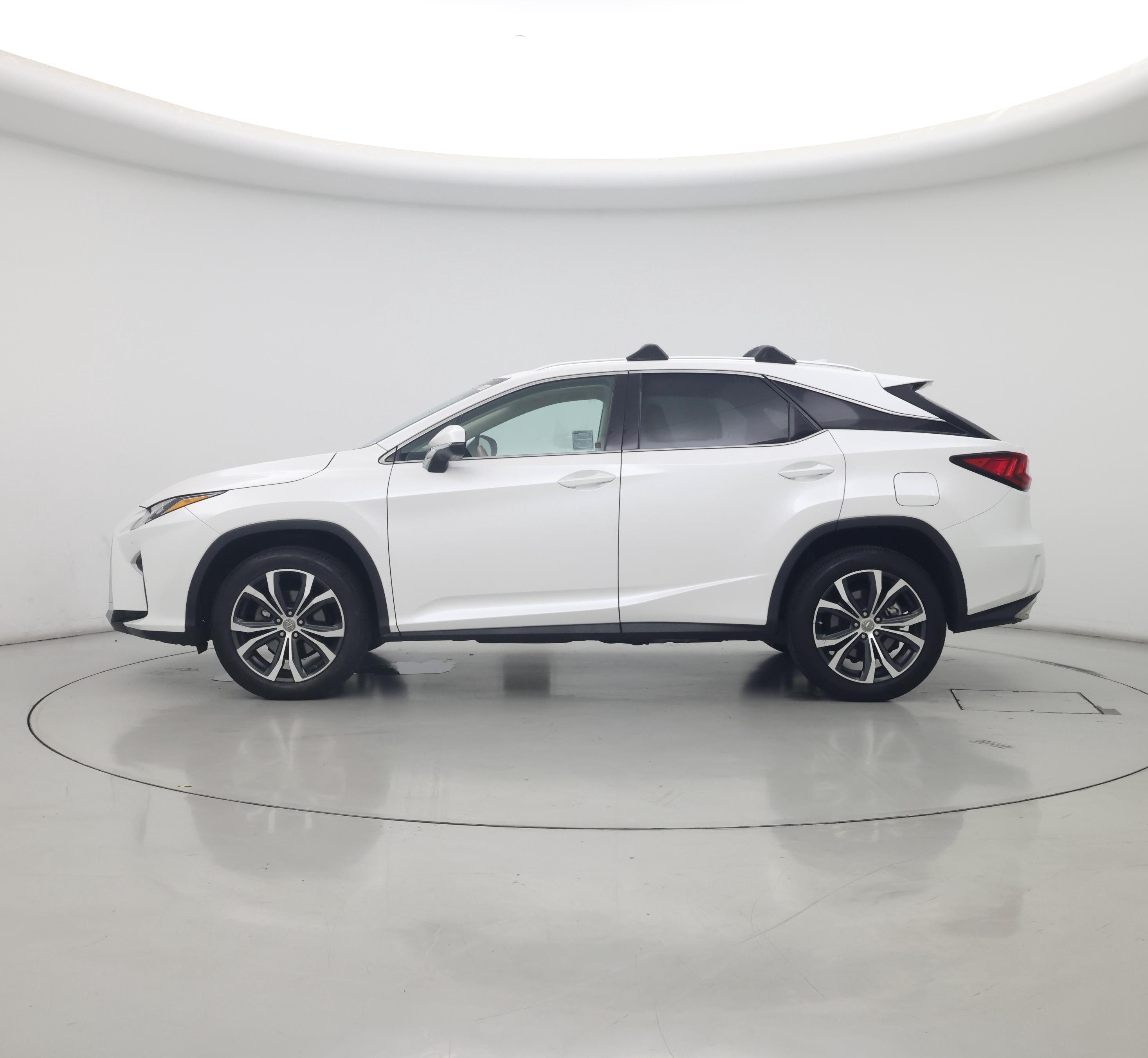 Thumbnail: 2016 Lexus RX - 3