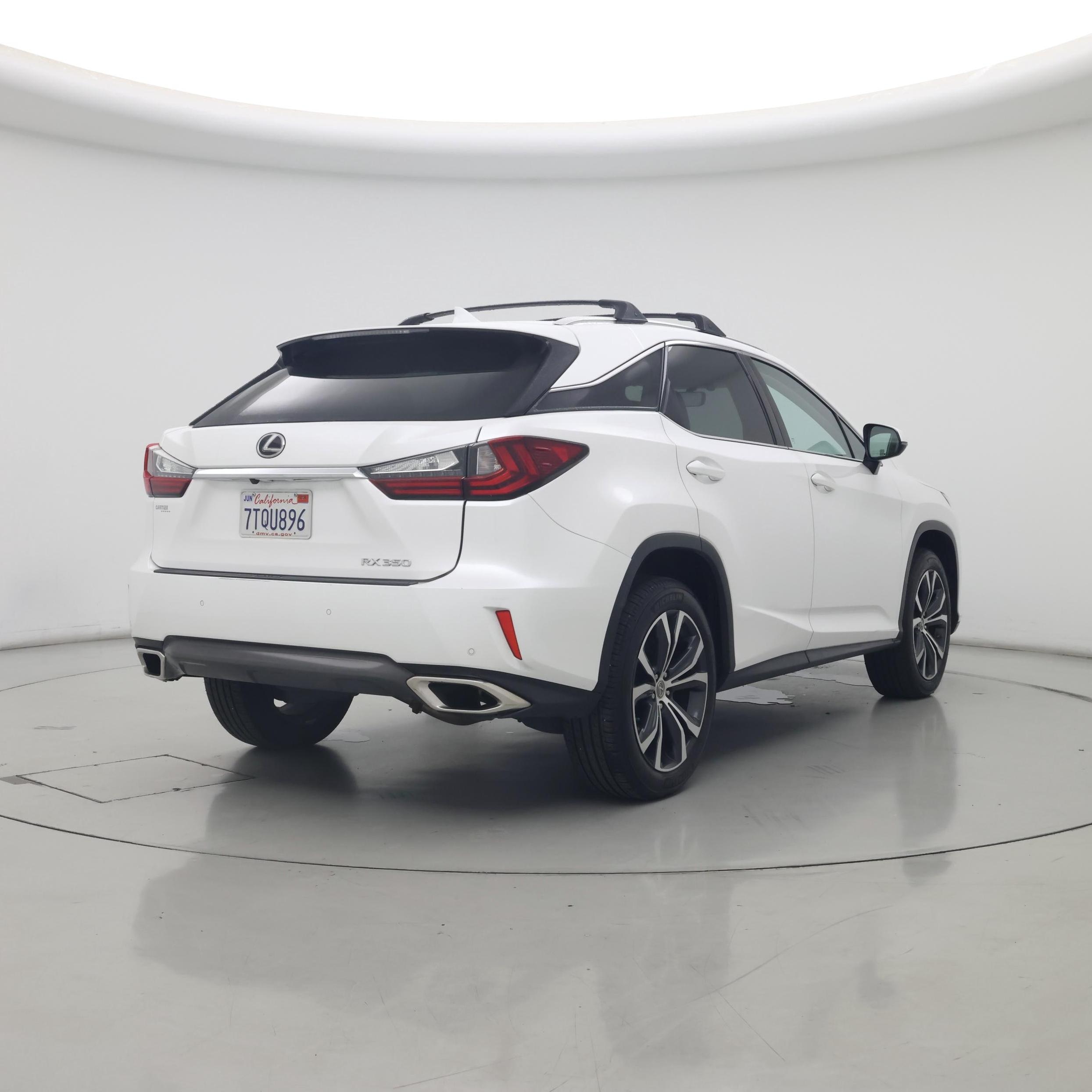 Thumbnail: 2016 Lexus RX - 8