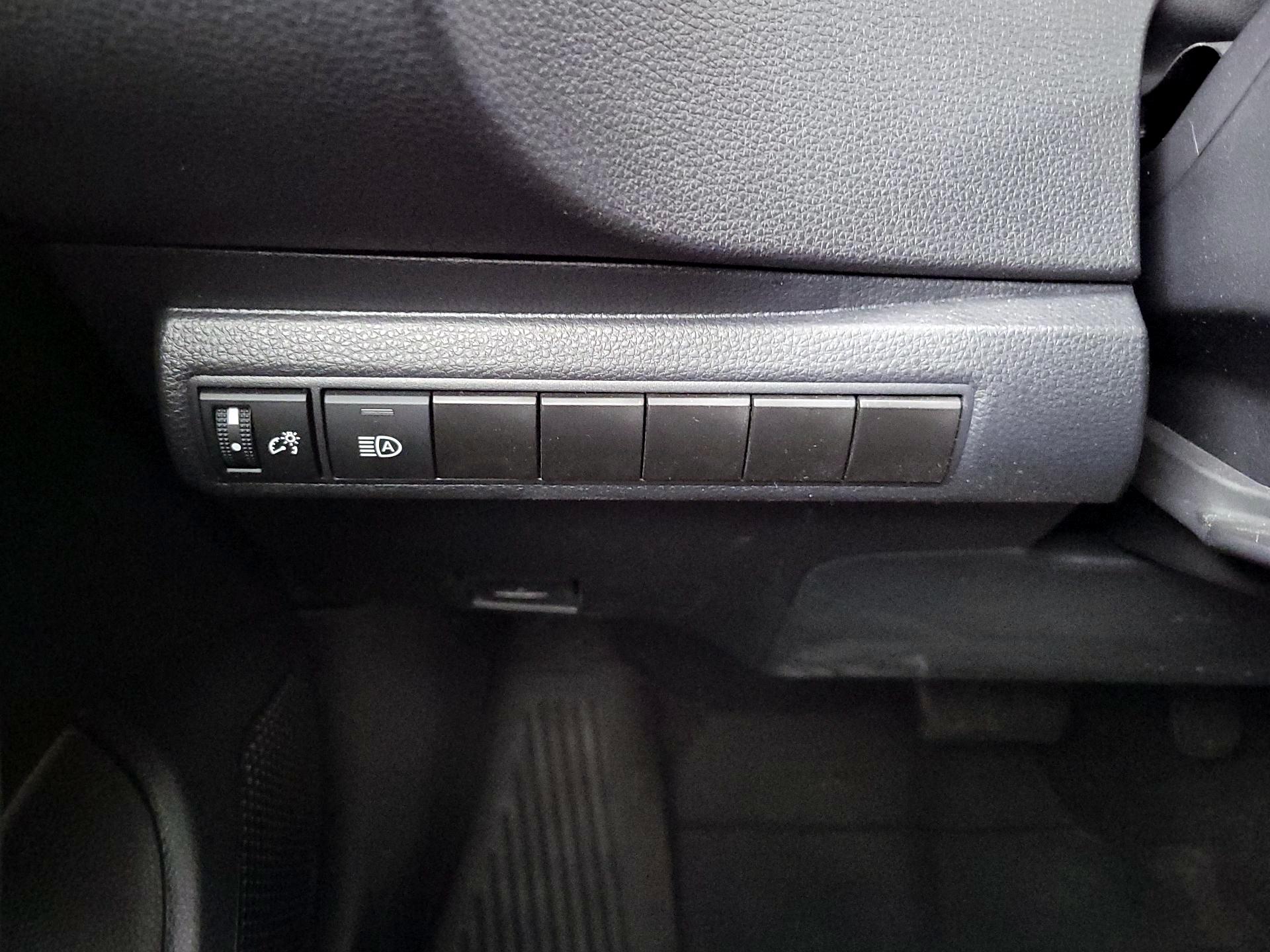 Thumbnail: 2024 Toyota Corolla - 13