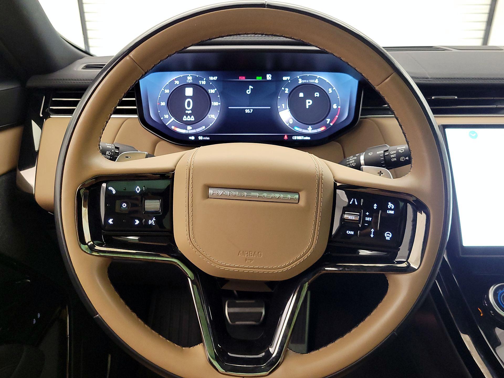 Thumbnail: 2023 Land Rover Range Rover Sport - 10