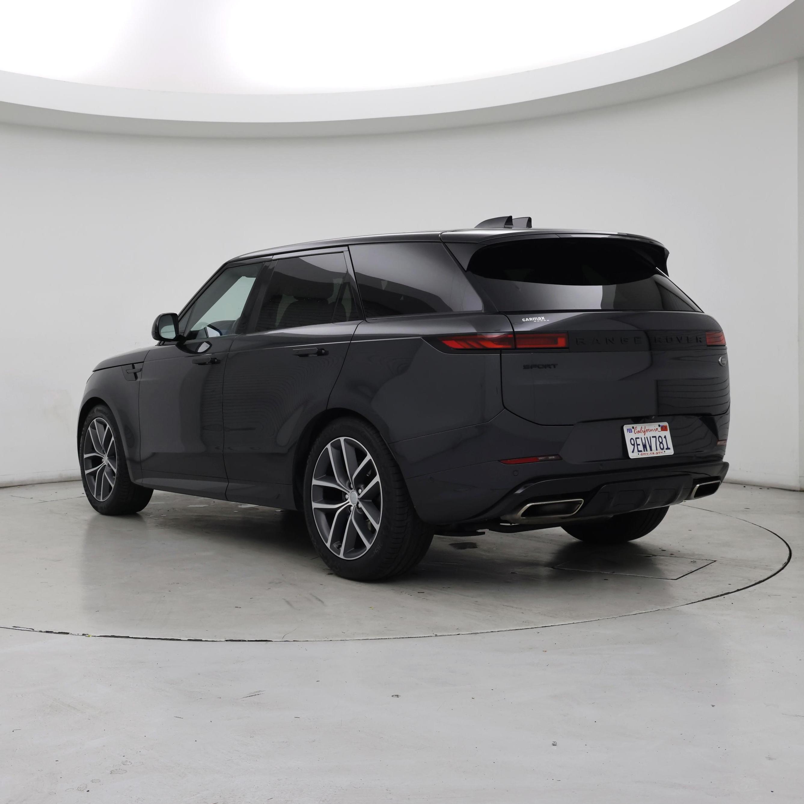 Thumbnail: 2023 Land Rover Range Rover Sport - 2