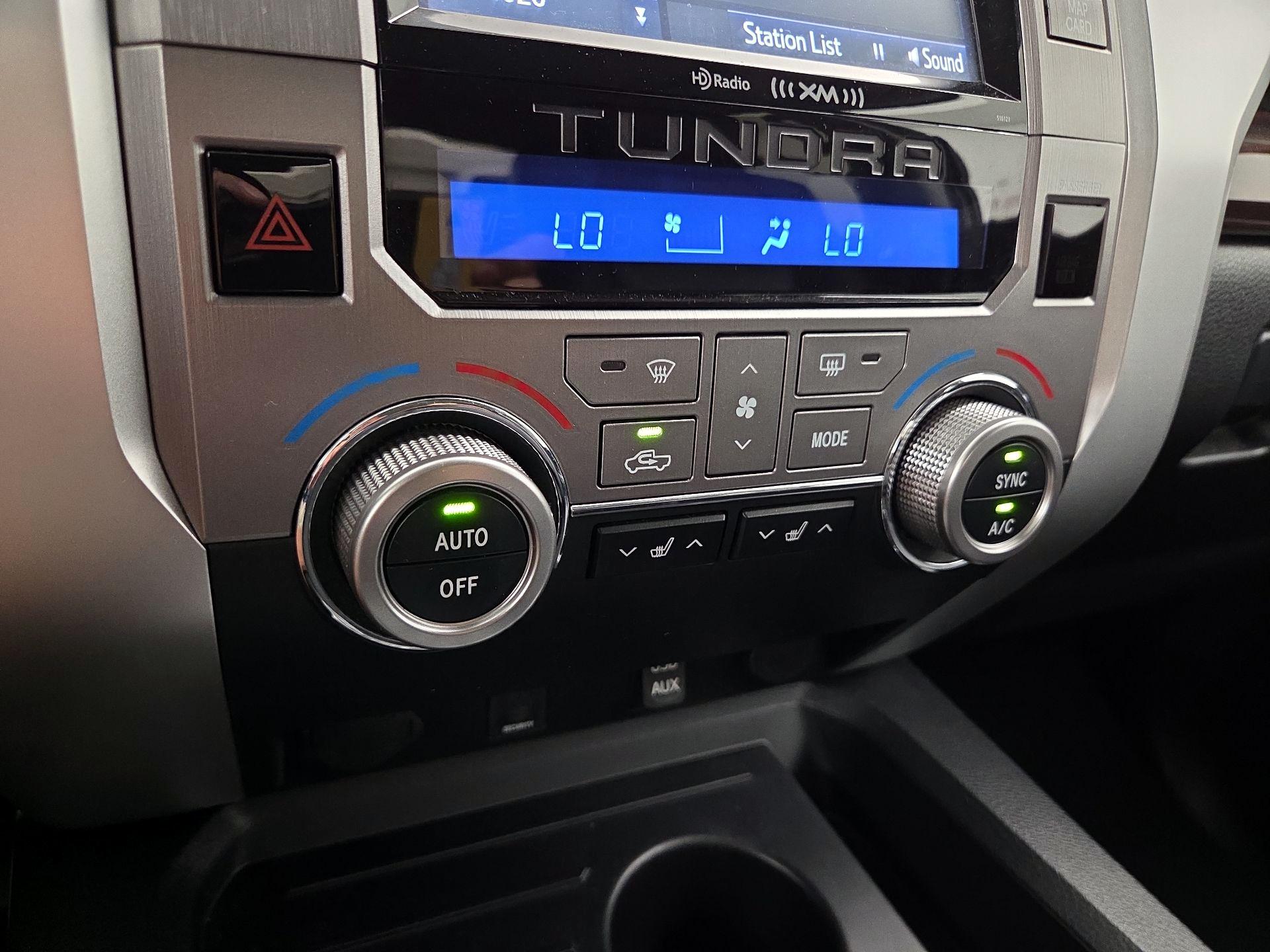 Thumbnail: 2016 Toyota Tundra - 17