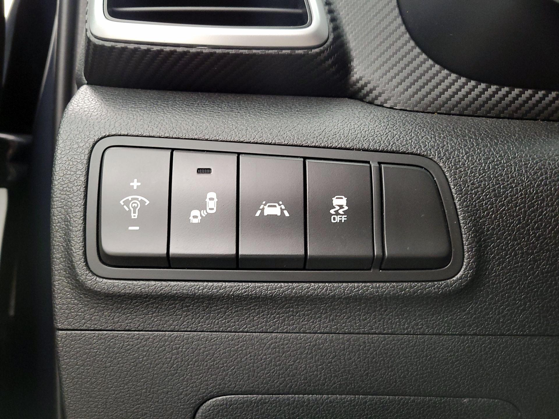 Thumbnail: 2021 Hyundai Tucson - 13