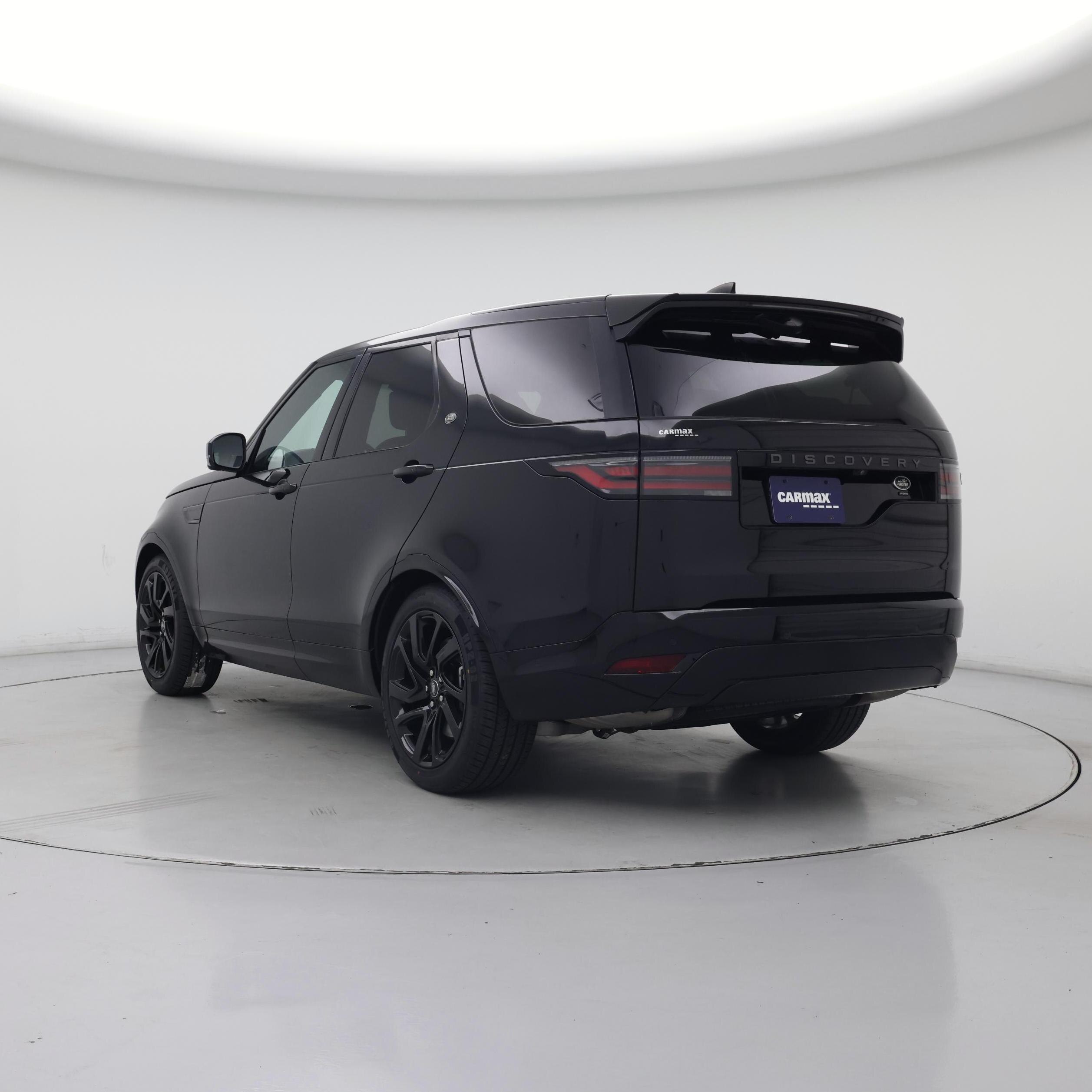 Thumbnail: 2023 Land Rover Discovery - 2