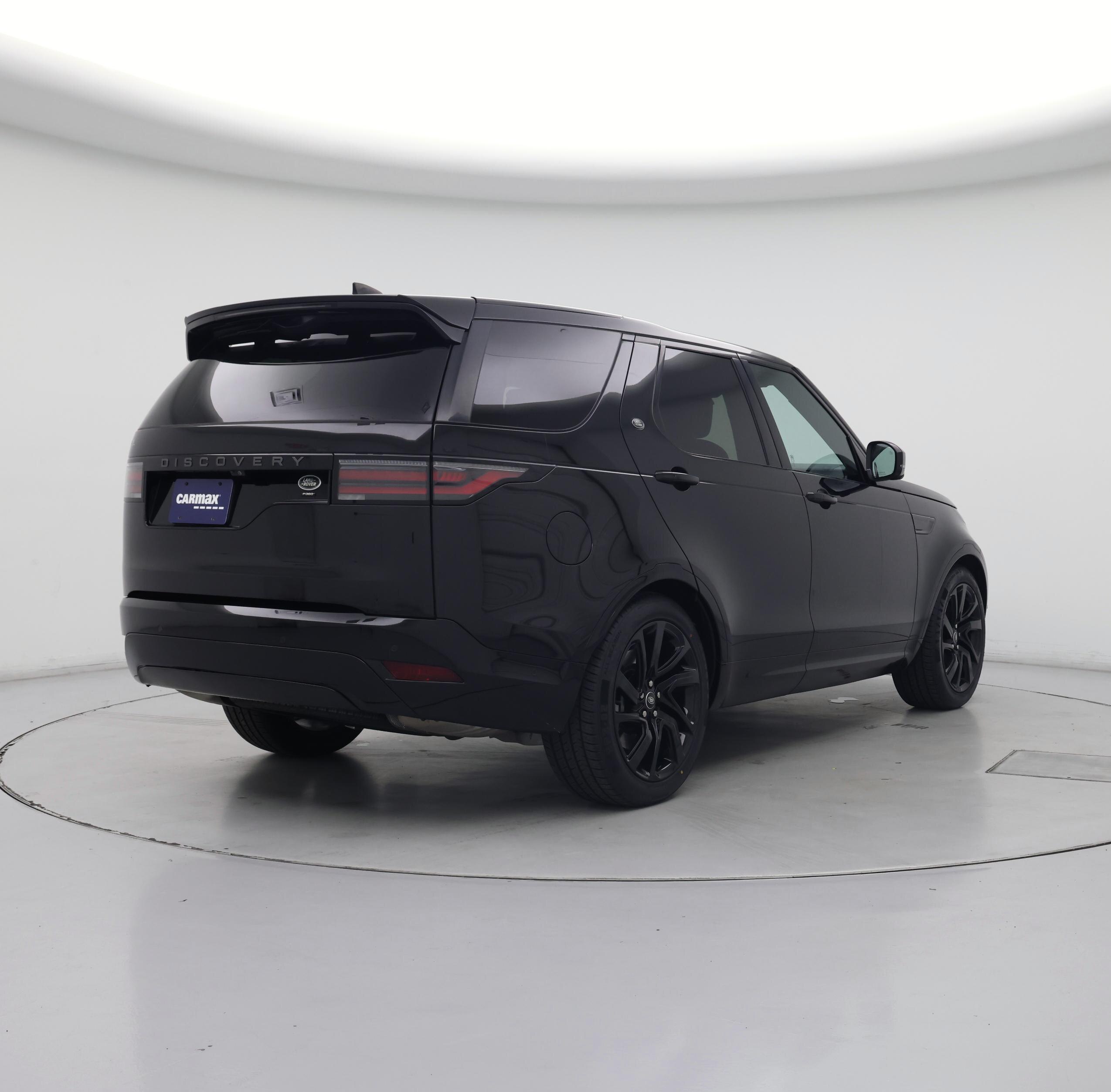 Thumbnail: 2023 Land Rover Discovery - 8