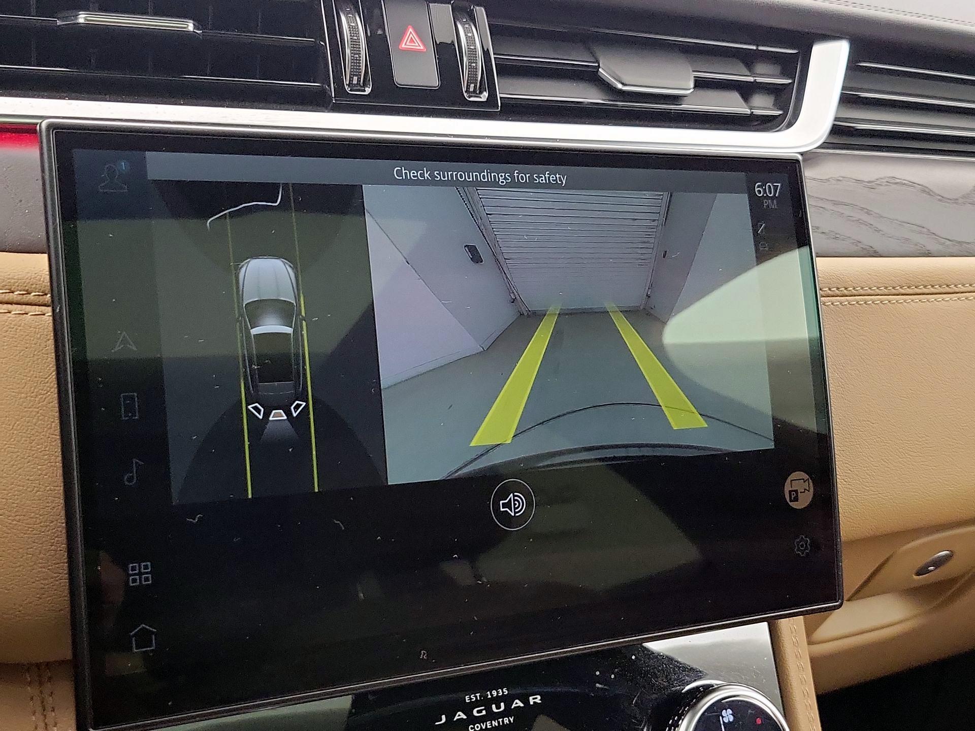 Thumbnail: 2022 Jaguar F-Pace - 15