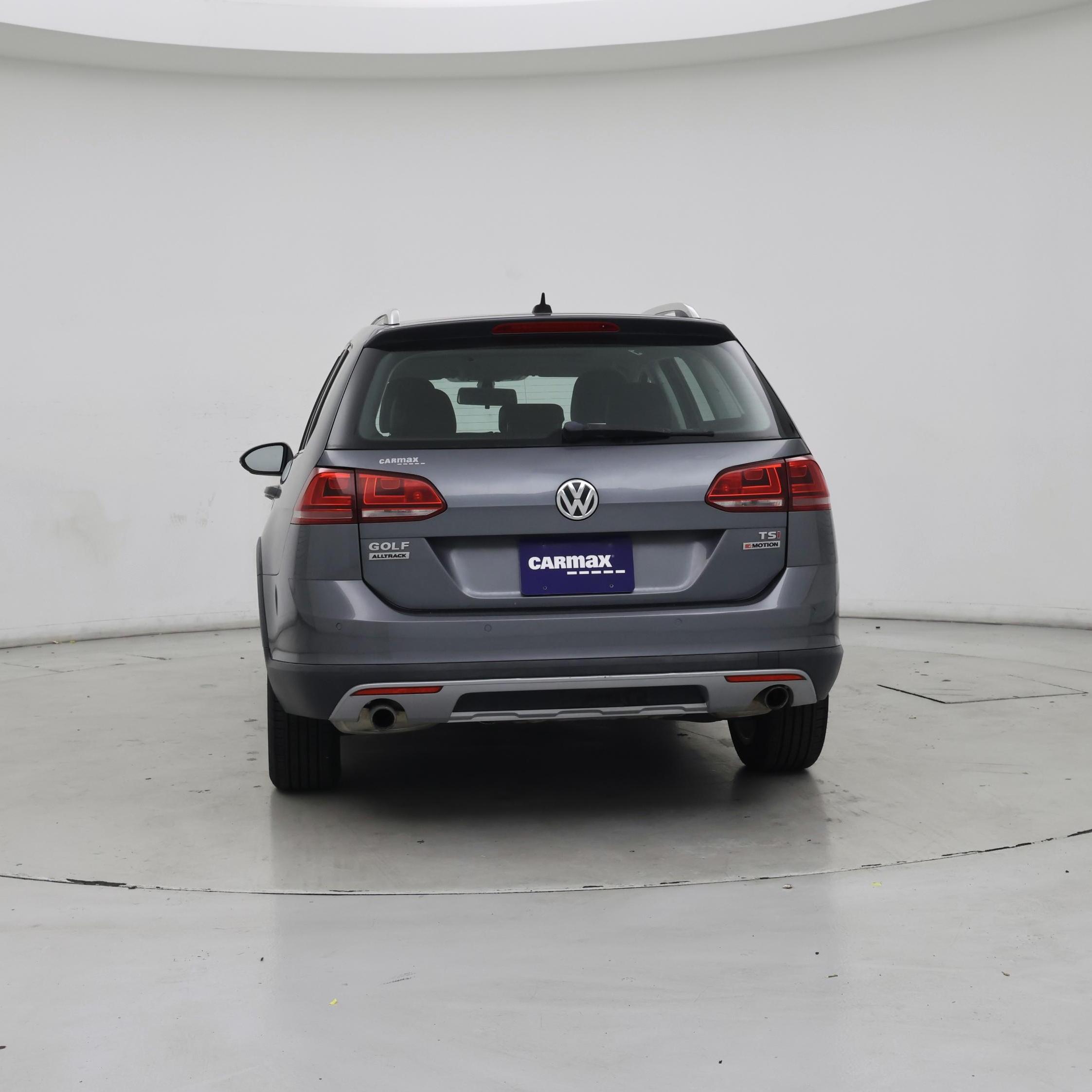Thumbnail: 2017 Volkswagen Golf - 6