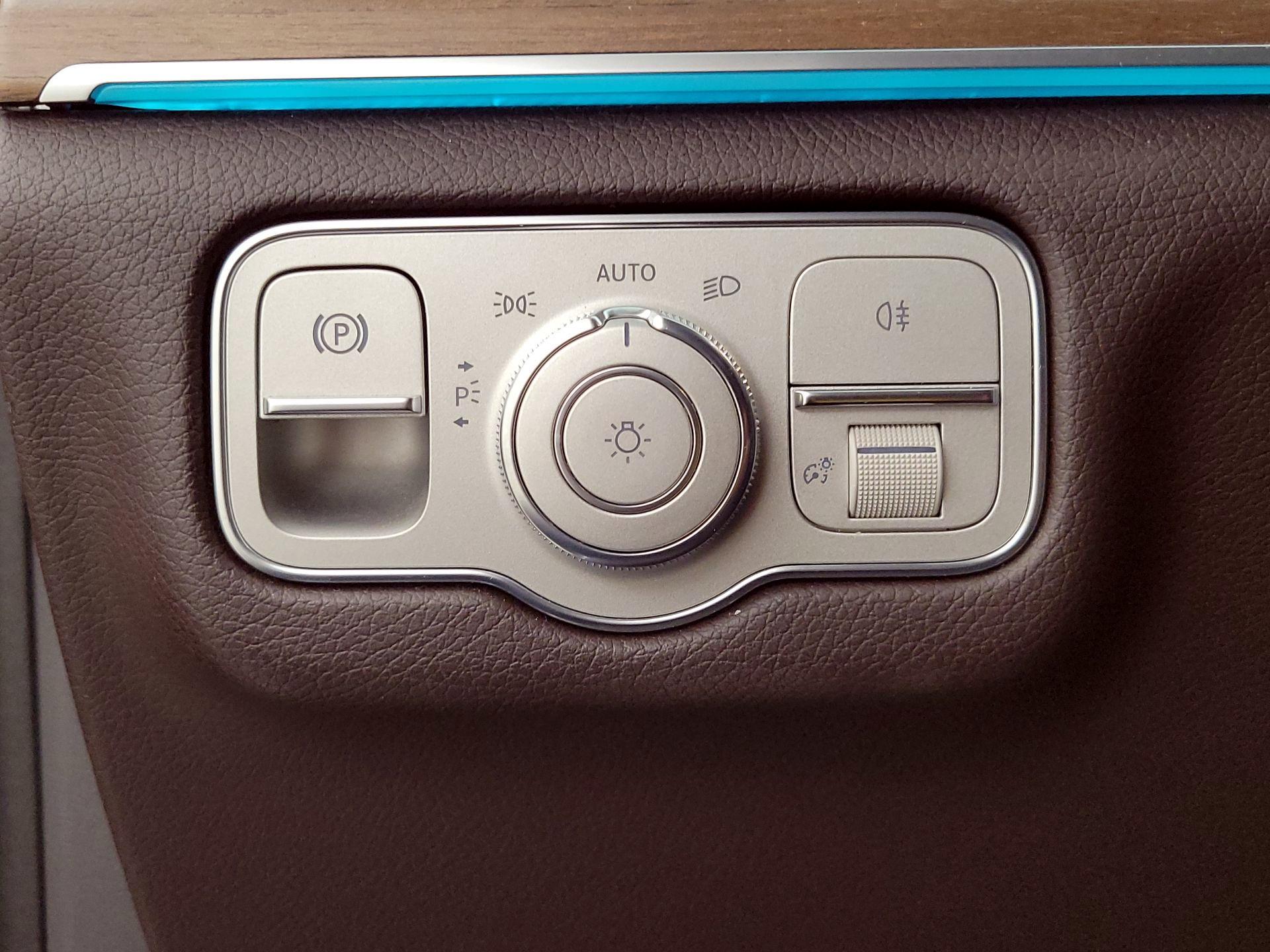 Thumbnail: 2020 Mercedes-Benz GLE - 13