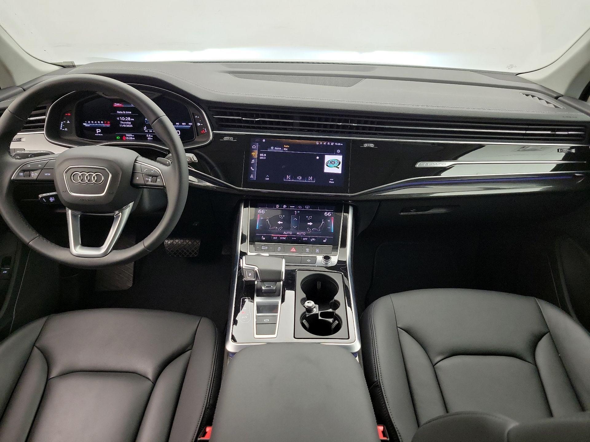 Thumbnail: 2023 Audi Q7 - 9