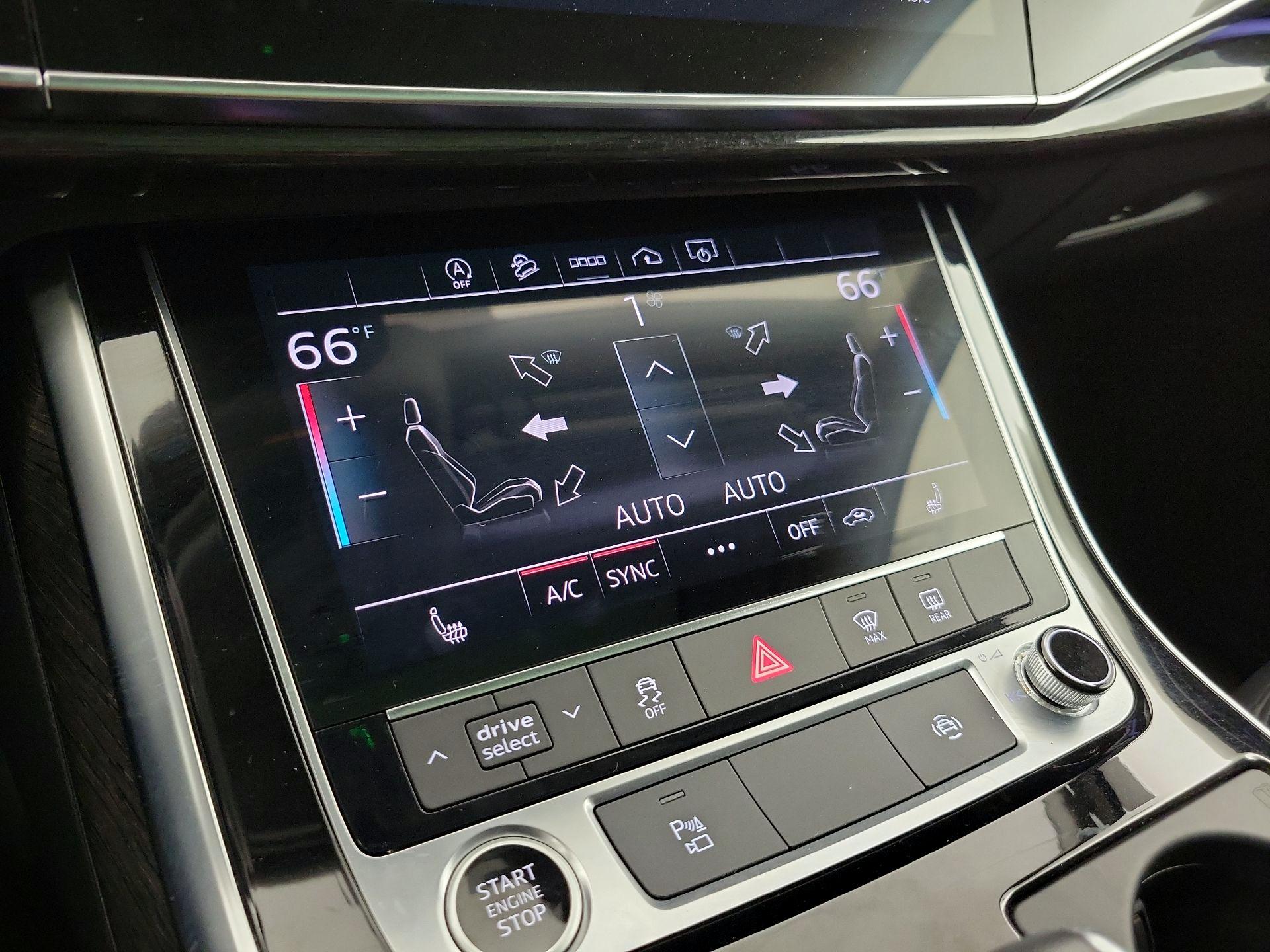 Thumbnail: 2023 Audi Q7 - 17