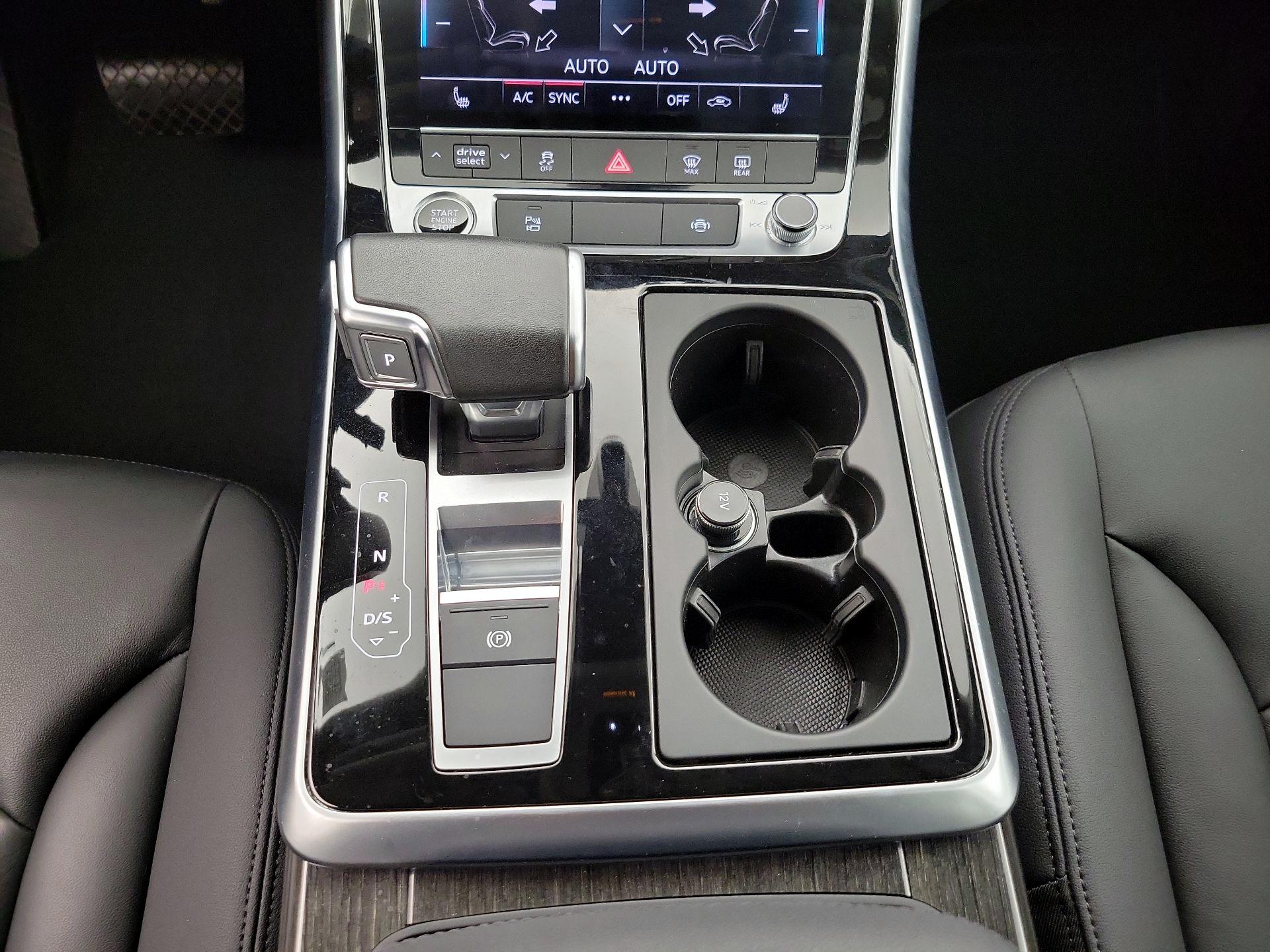 Thumbnail: 2023 Audi Q7 - 18