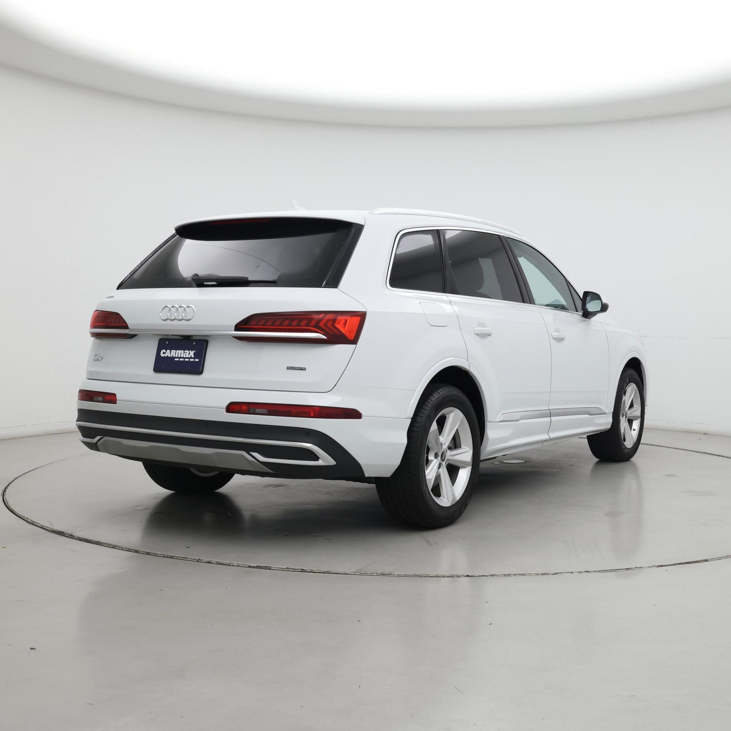 Thumbnail: 2023 Audi Q7 - 8