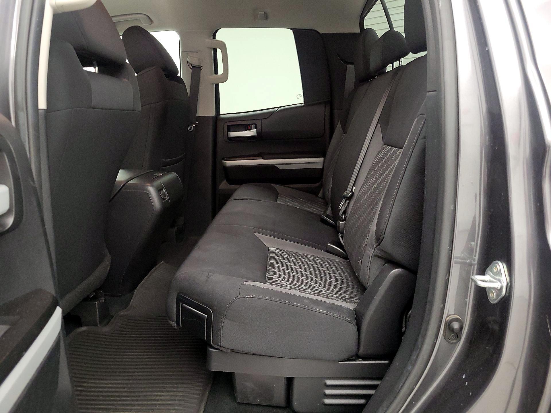 Thumbnail: 2021 Toyota Tundra - 19