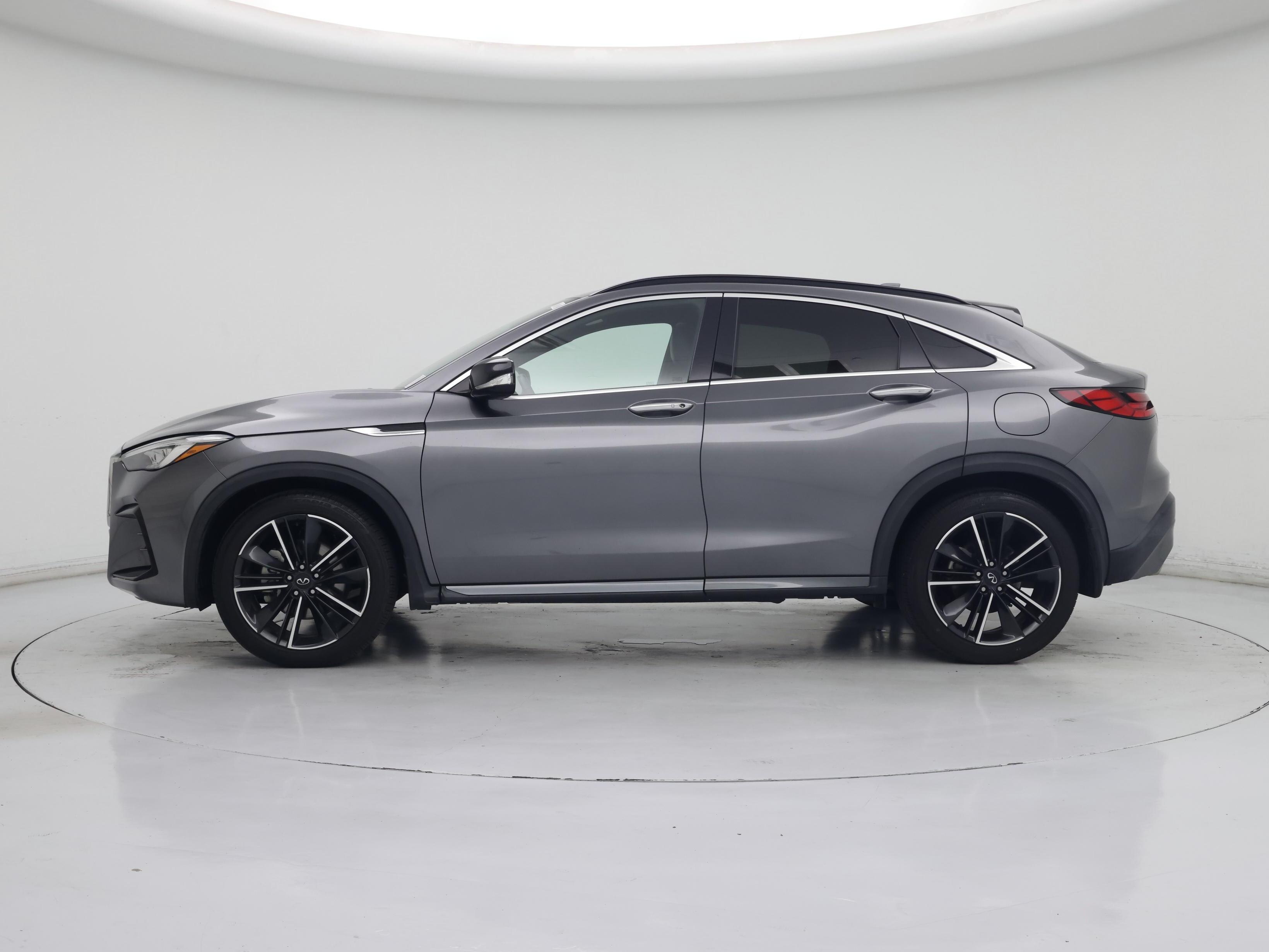 Thumbnail: 2022 INFINITI QX55 - 3