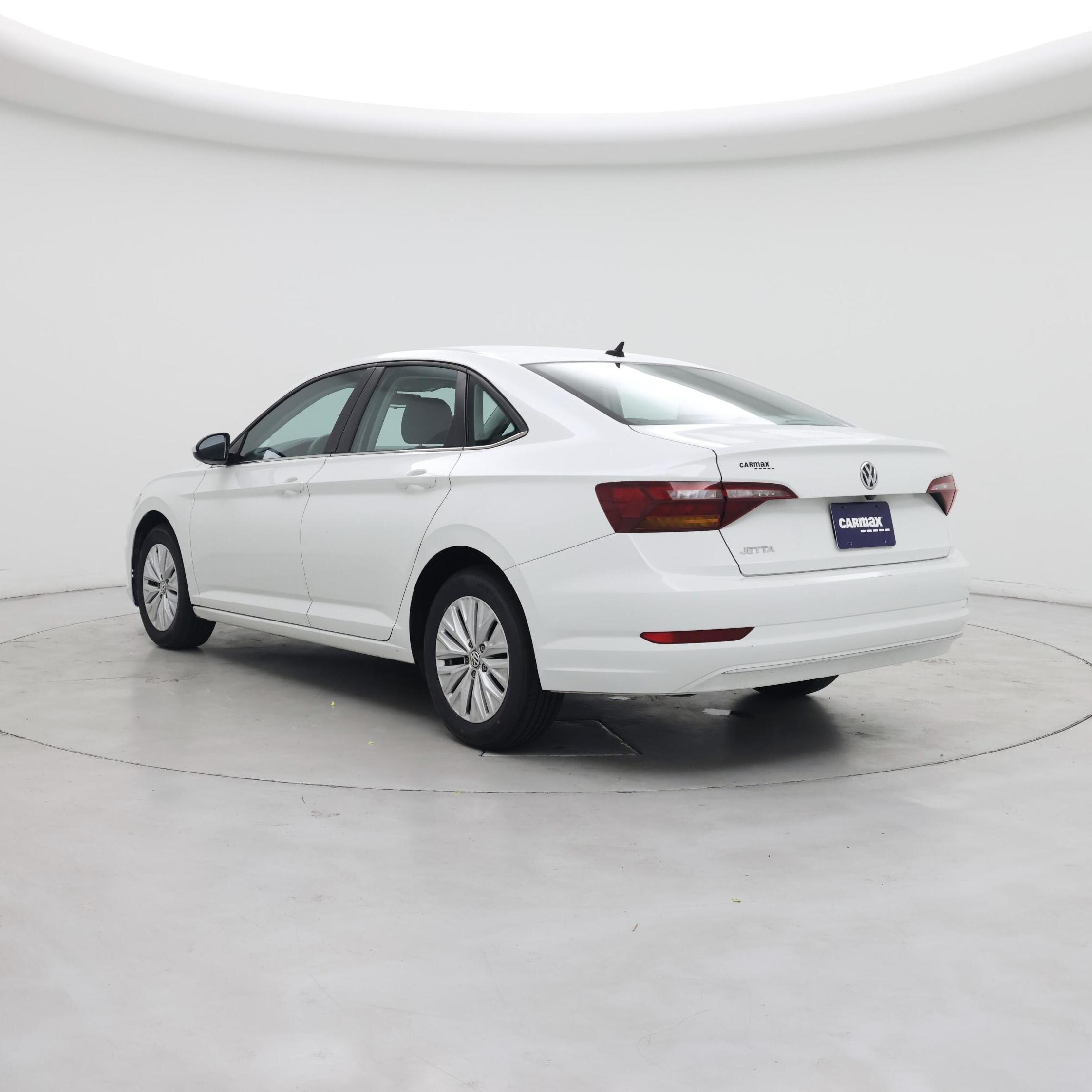 Thumbnail: 2019 Volkswagen Jetta - 2