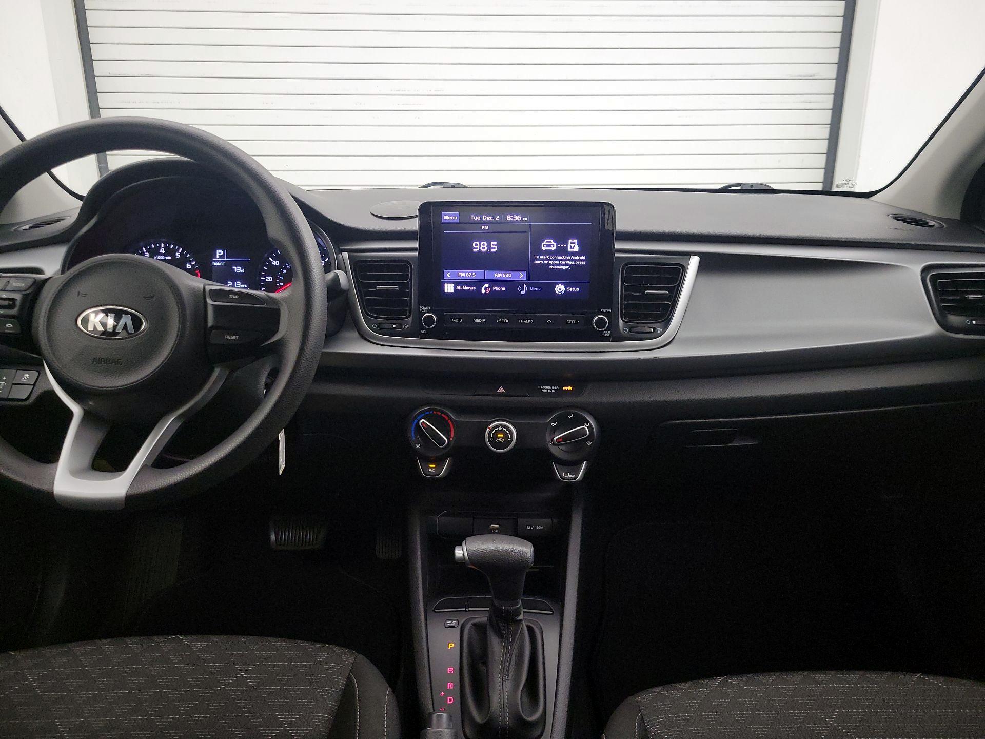 Thumbnail: 2021 Kia Rio - 9