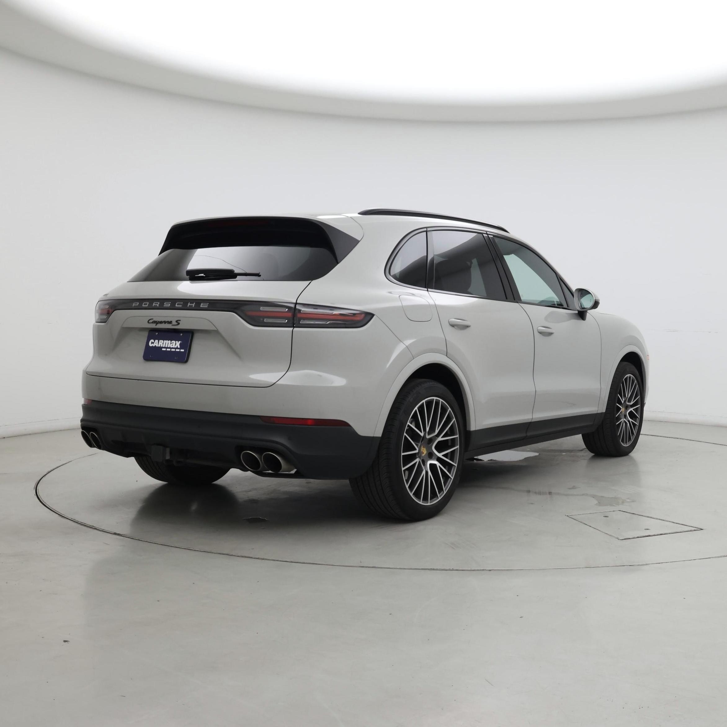 Thumbnail: 2022 Porsche Cayenne - 8