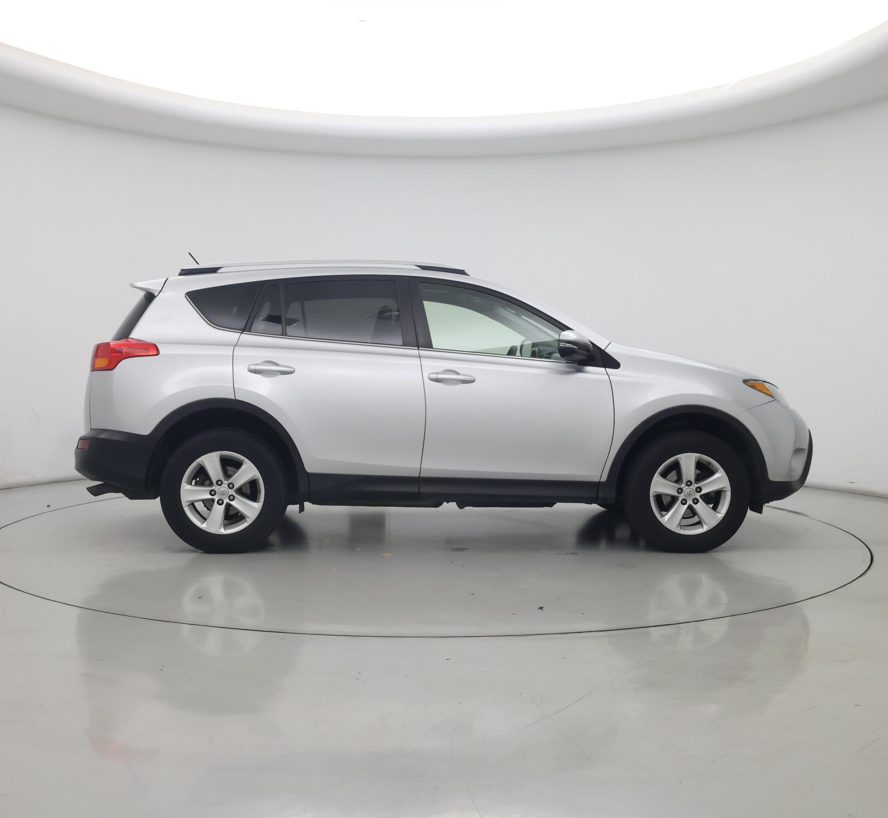 Thumbnail: 2014 Toyota RAV4 - 7