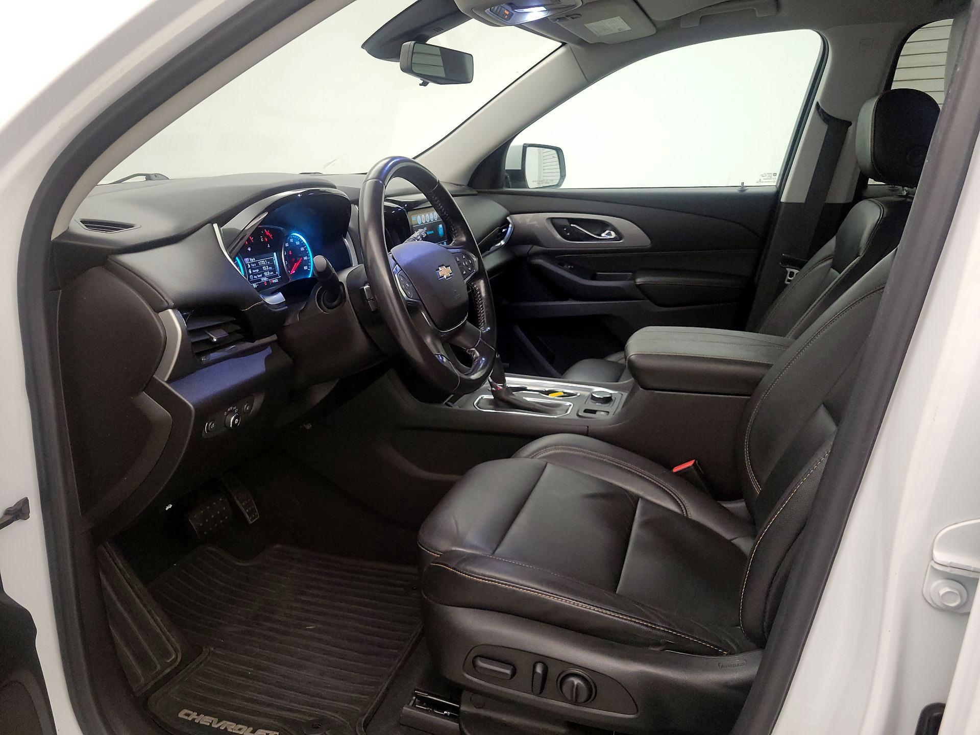 Thumbnail: 2018 Chevrolet Traverse - 11