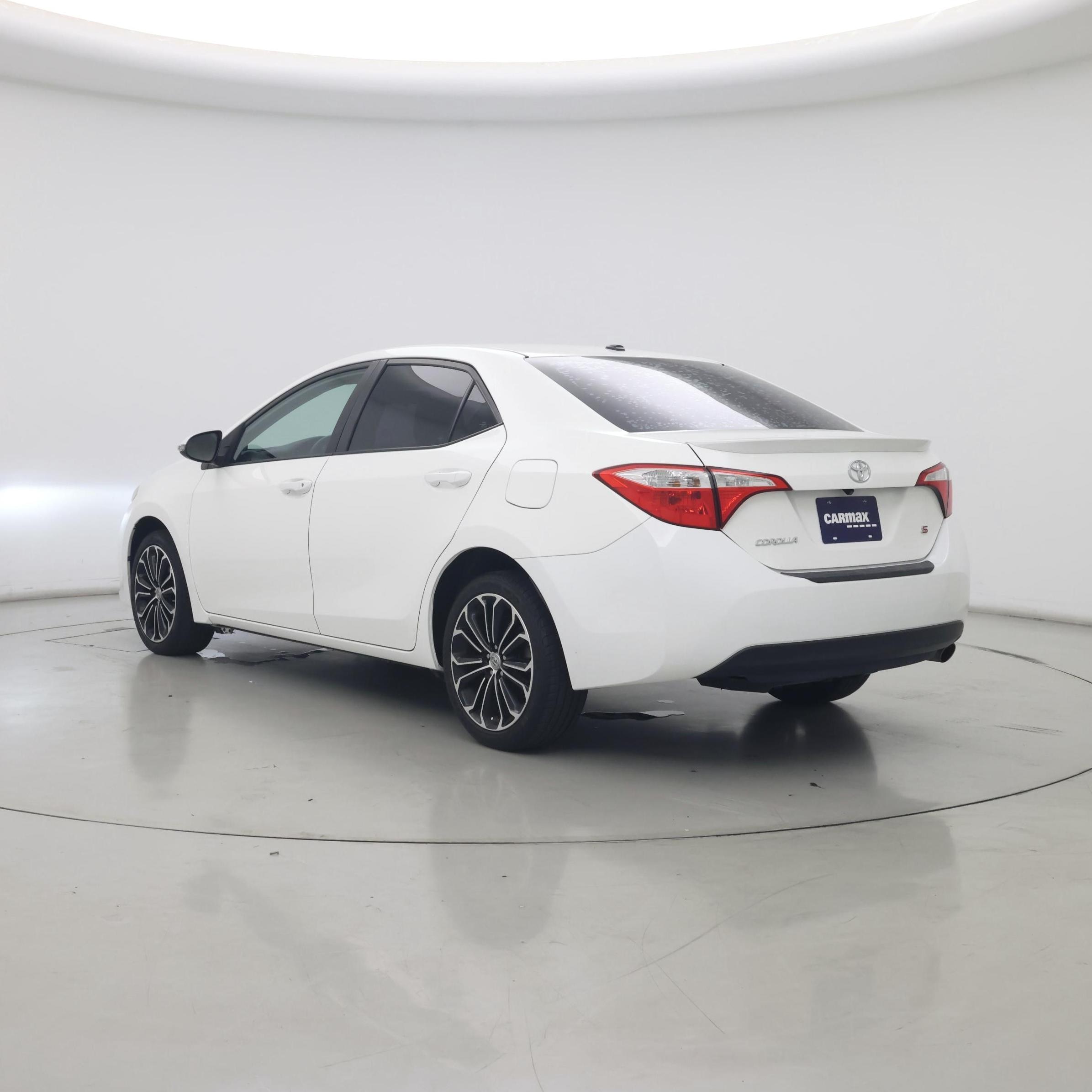 Thumbnail: 2016 Toyota Corolla - 2