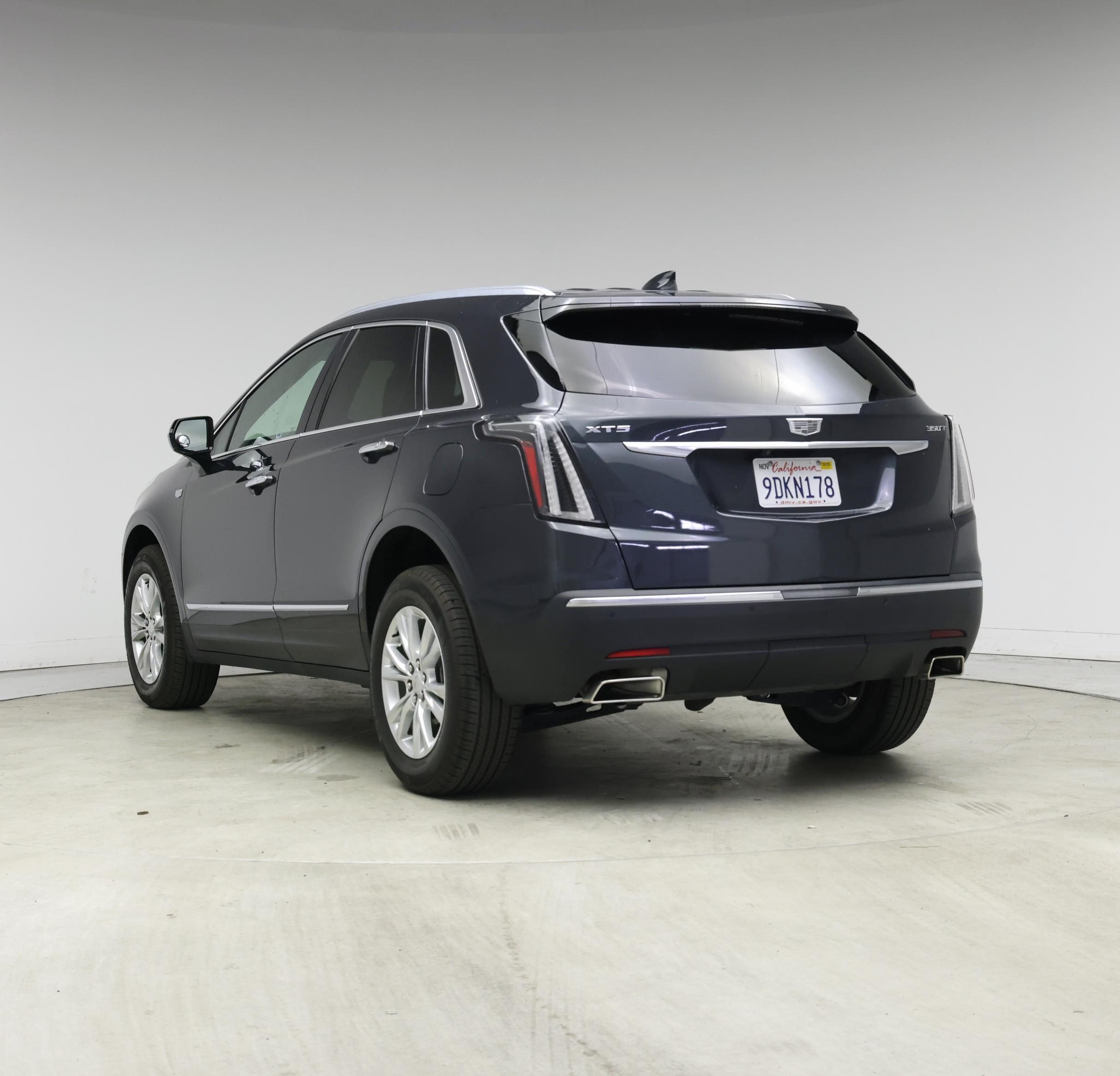 Thumbnail: 2023 Cadillac XT5 - 2