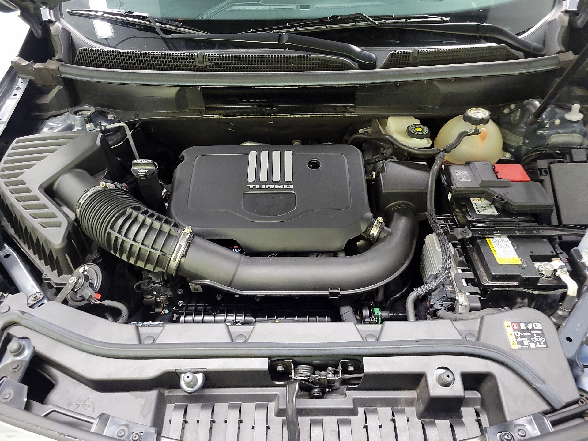 Thumbnail: 2023 Cadillac XT5 - 20