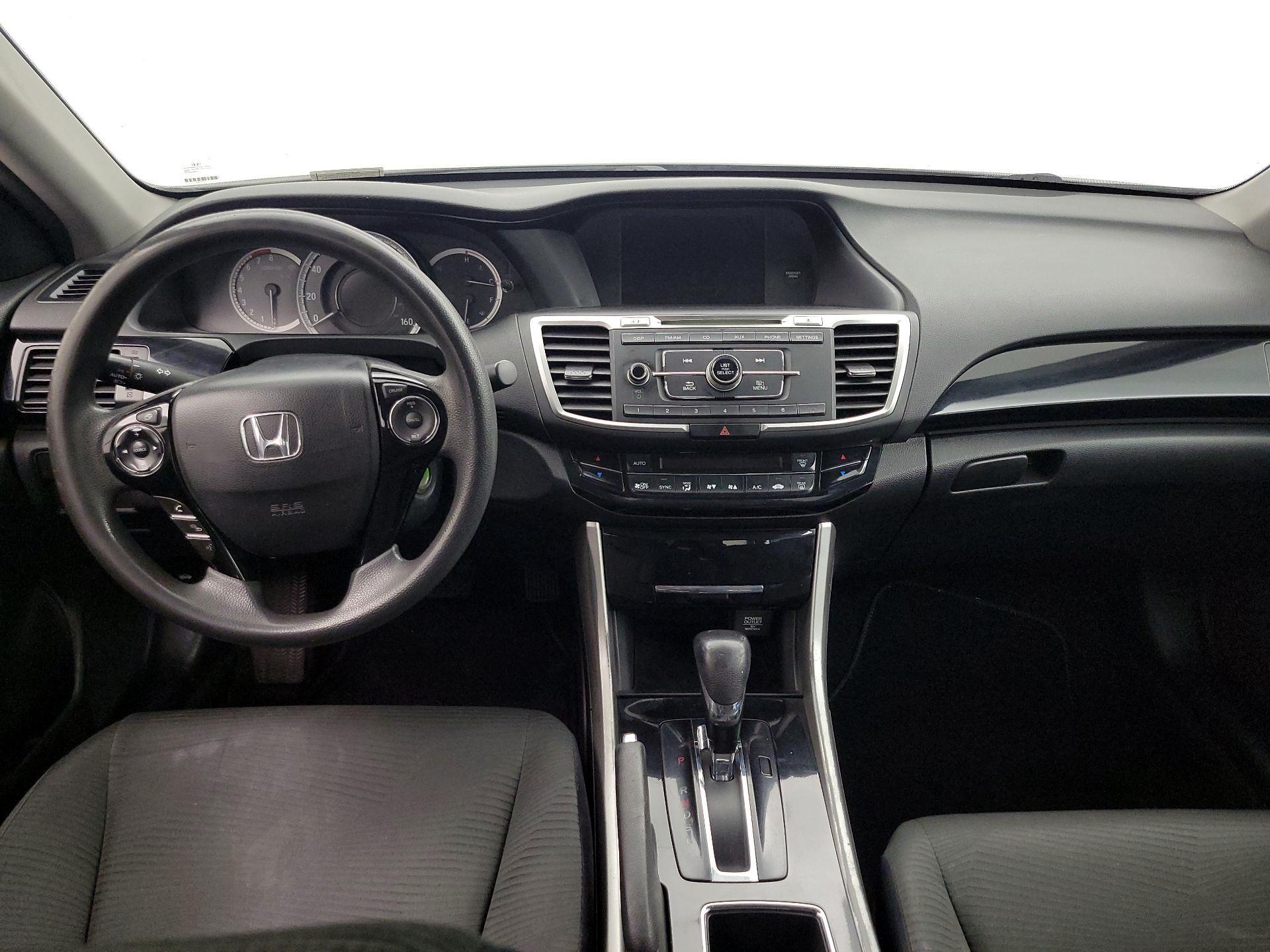 Thumbnail: 2017 Honda Accord - 9