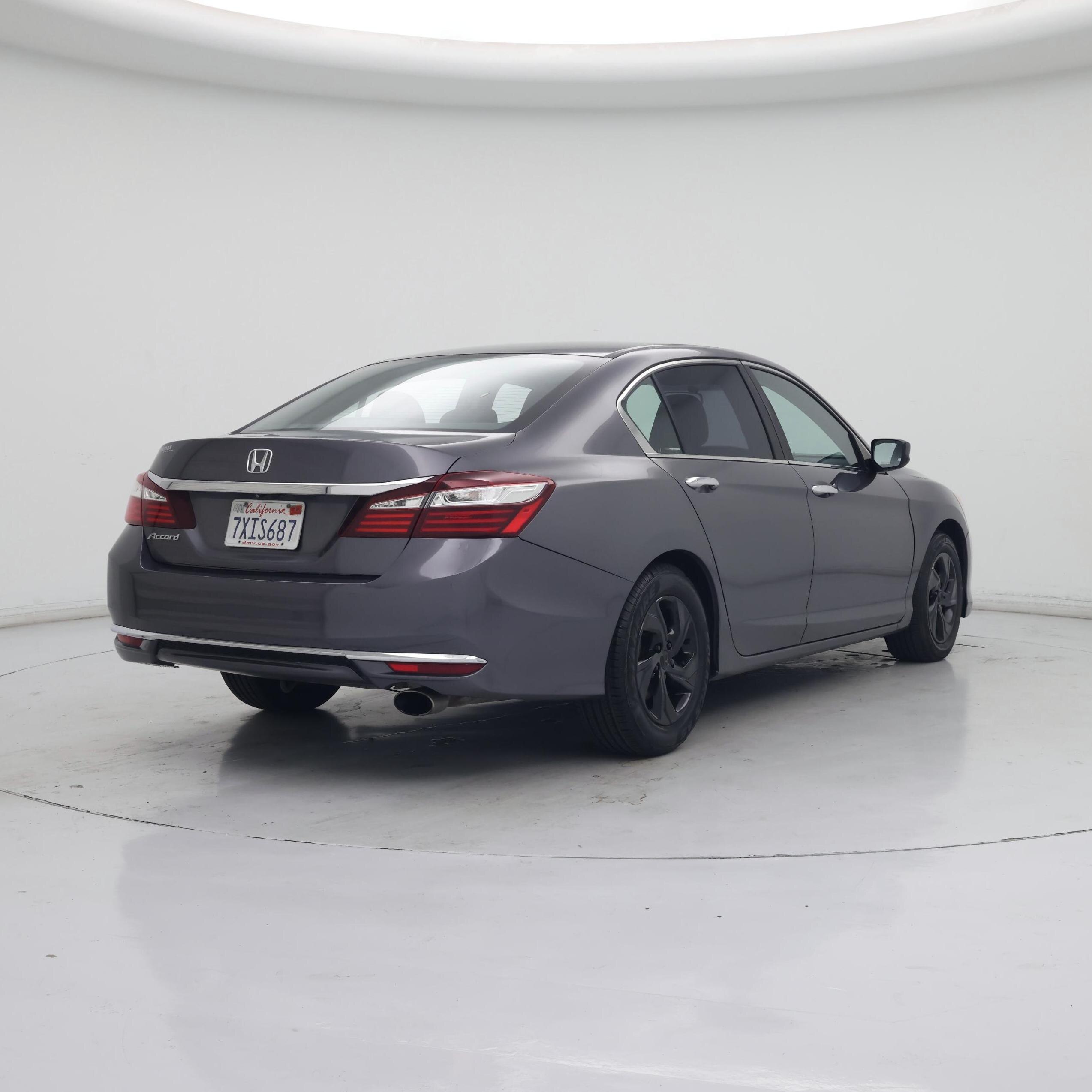 Thumbnail: 2017 Honda Accord - 8