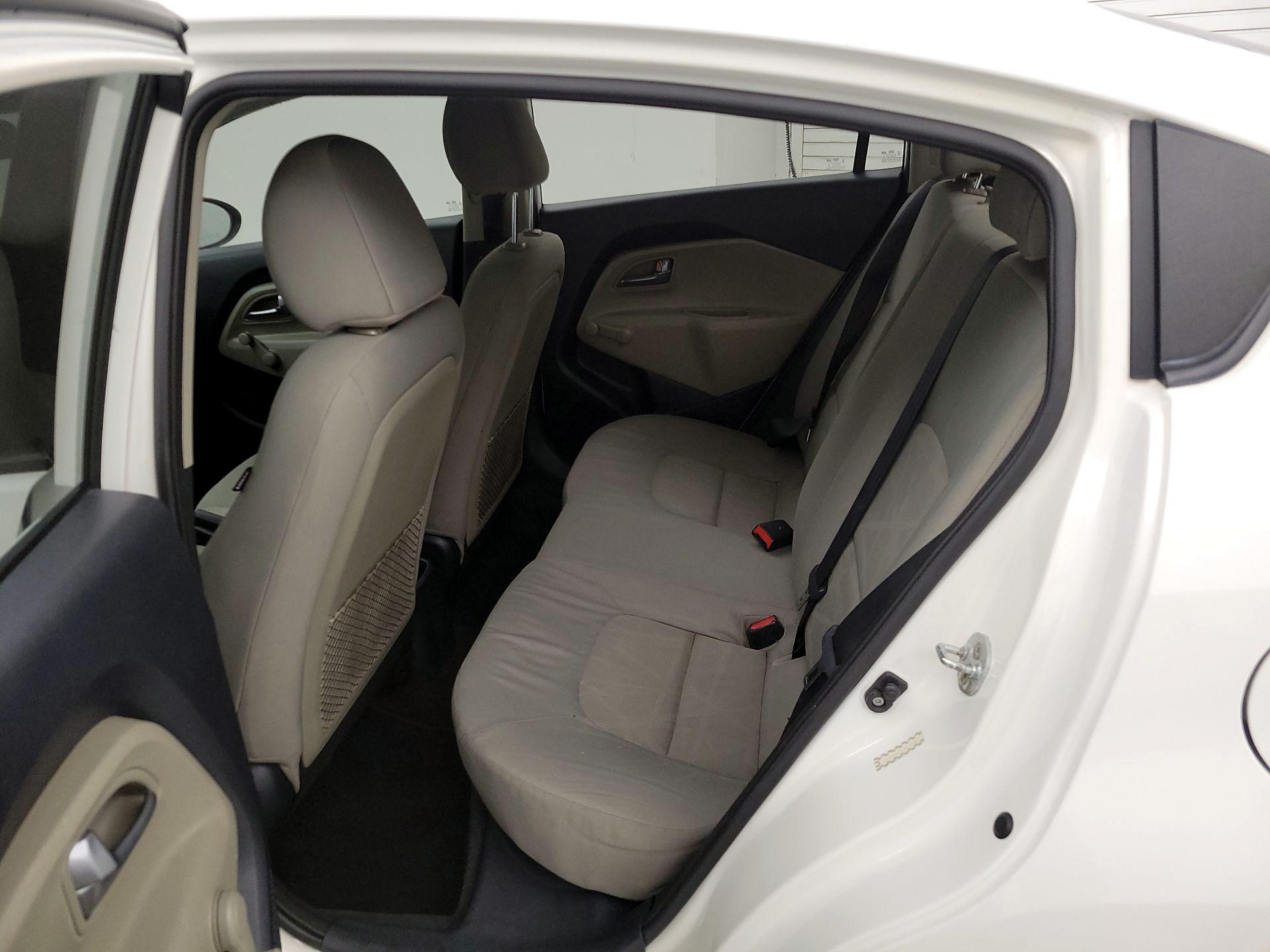 Thumbnail: 2017 Kia Rio - 18