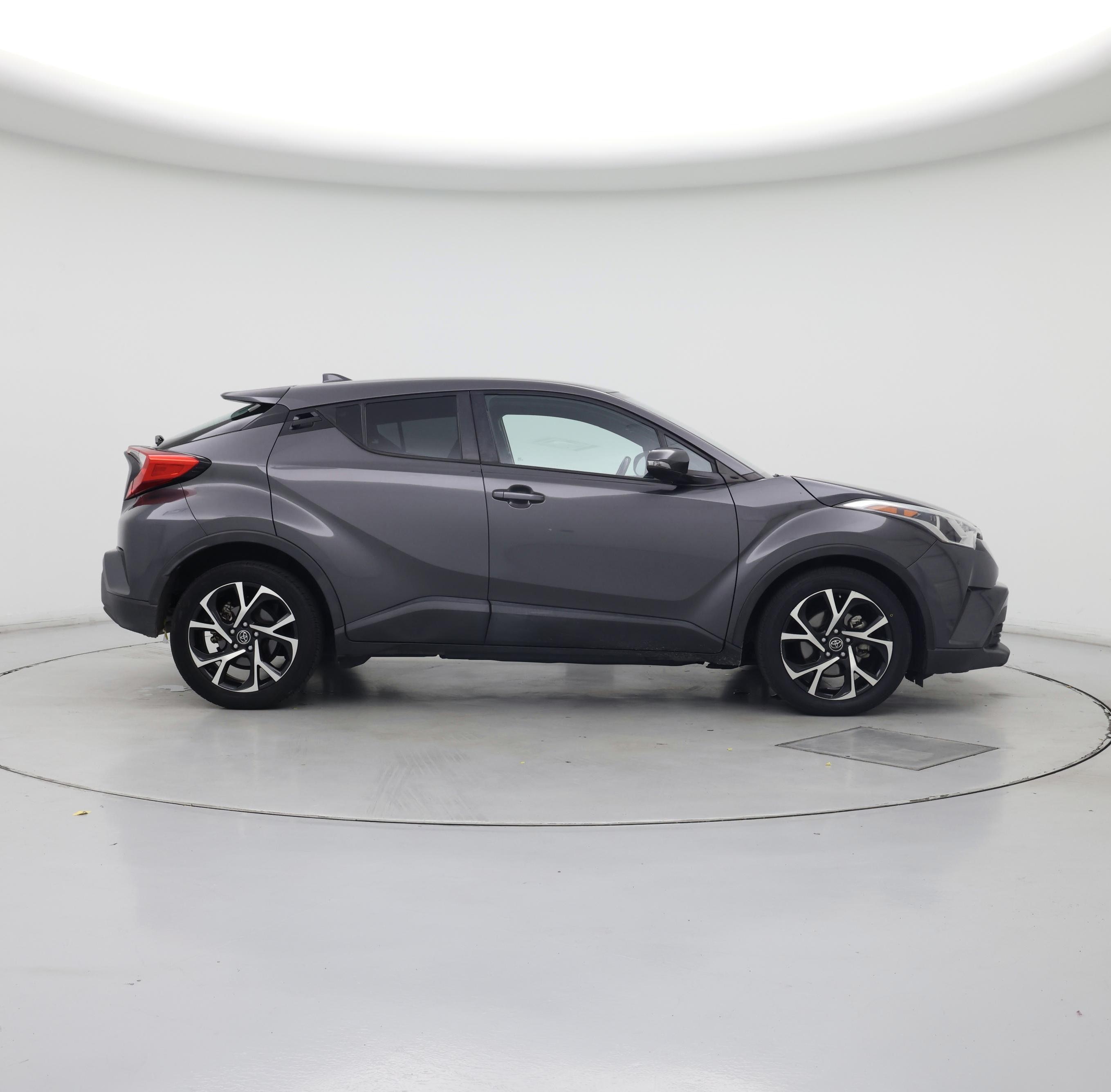 Thumbnail: 2018 Toyota C-HR - 7
