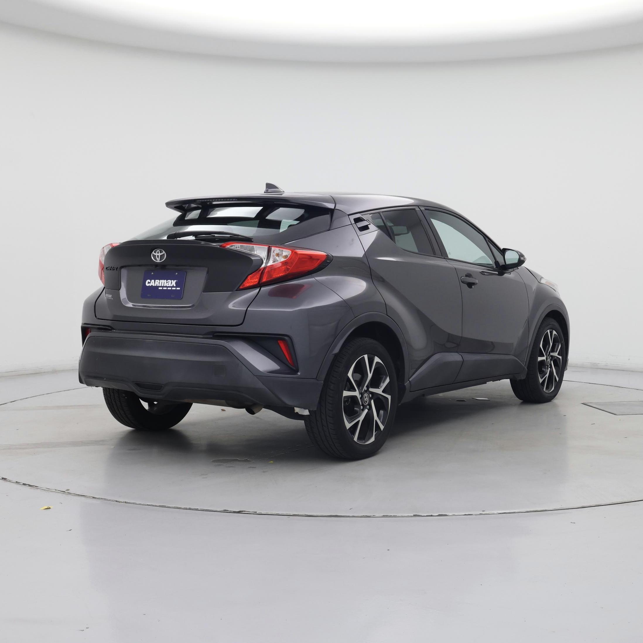 Thumbnail: 2018 Toyota C-HR - 8