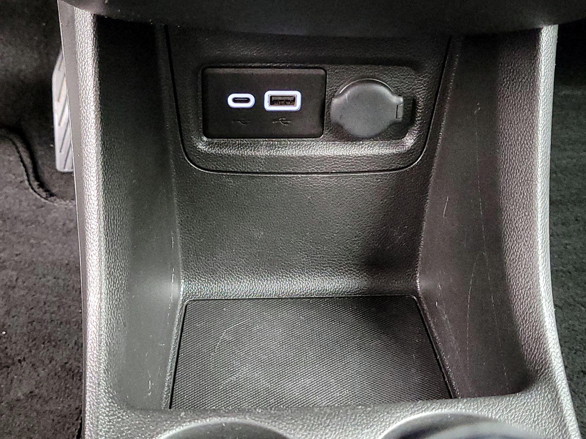 Thumbnail: 2022 Chevrolet Spark - 18