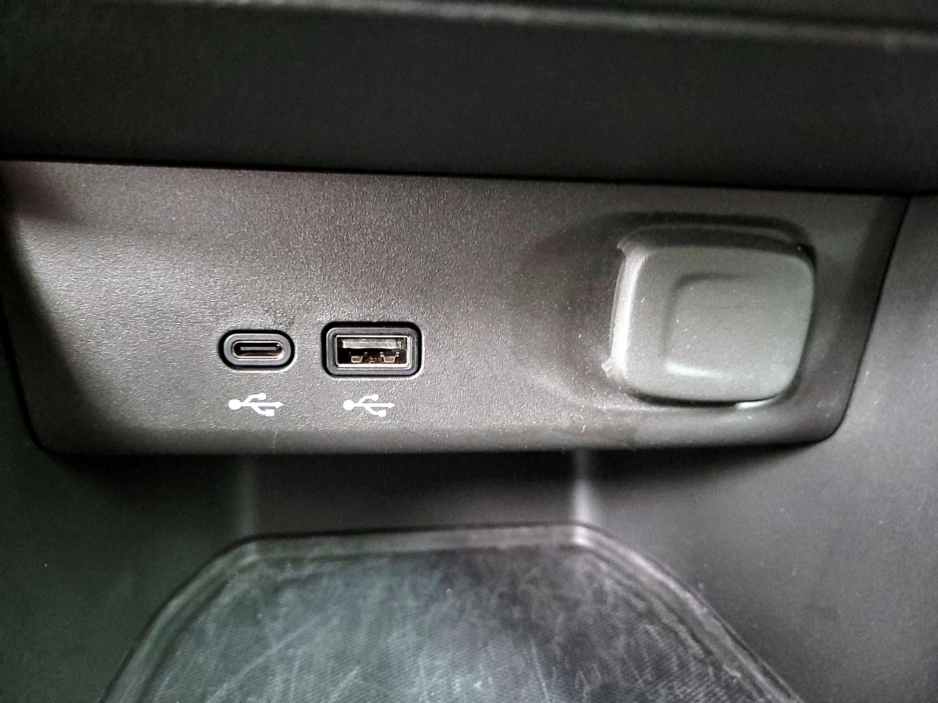 Thumbnail: 2024 Buick Envista - 18