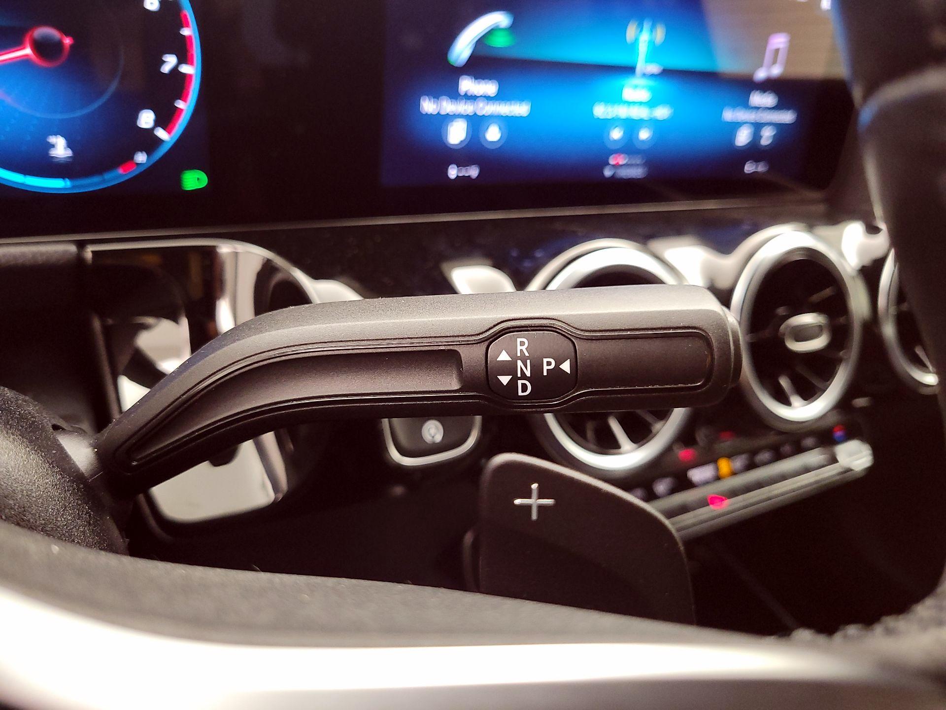 Thumbnail: 2023 Mercedes-Benz GLA - 17