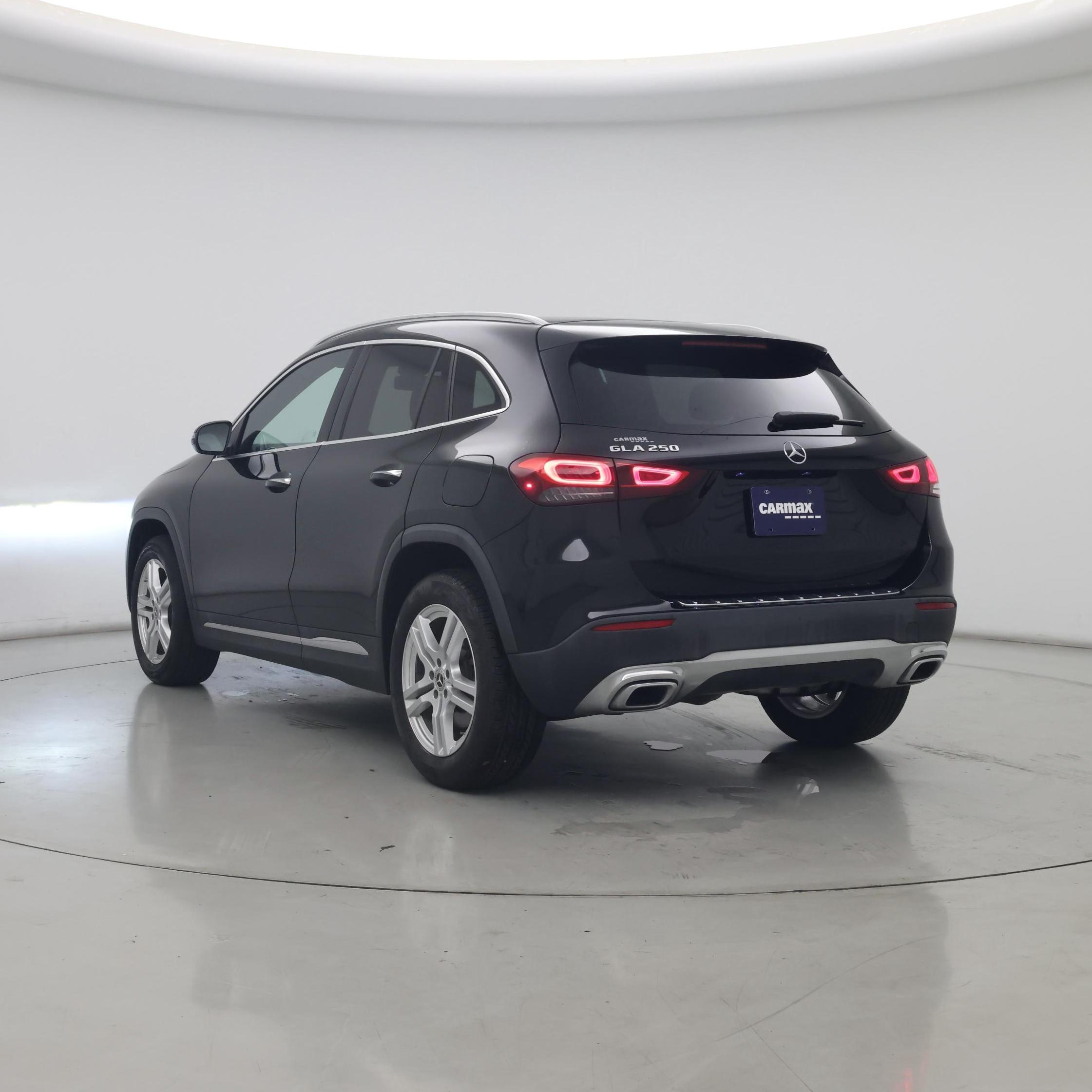 Thumbnail: 2023 Mercedes-Benz GLA - 2