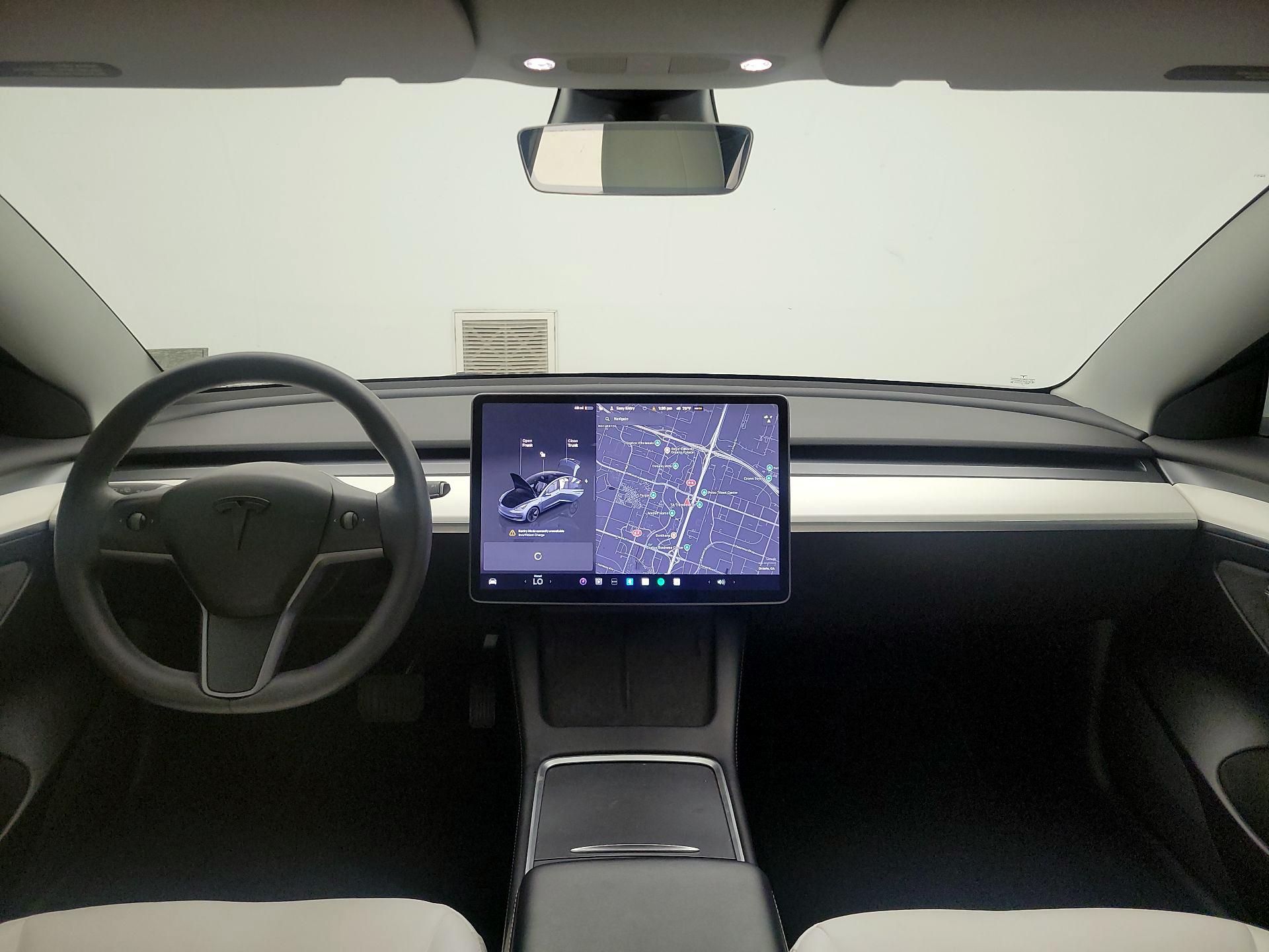 Thumbnail: 2023 Tesla Model 3 - 9