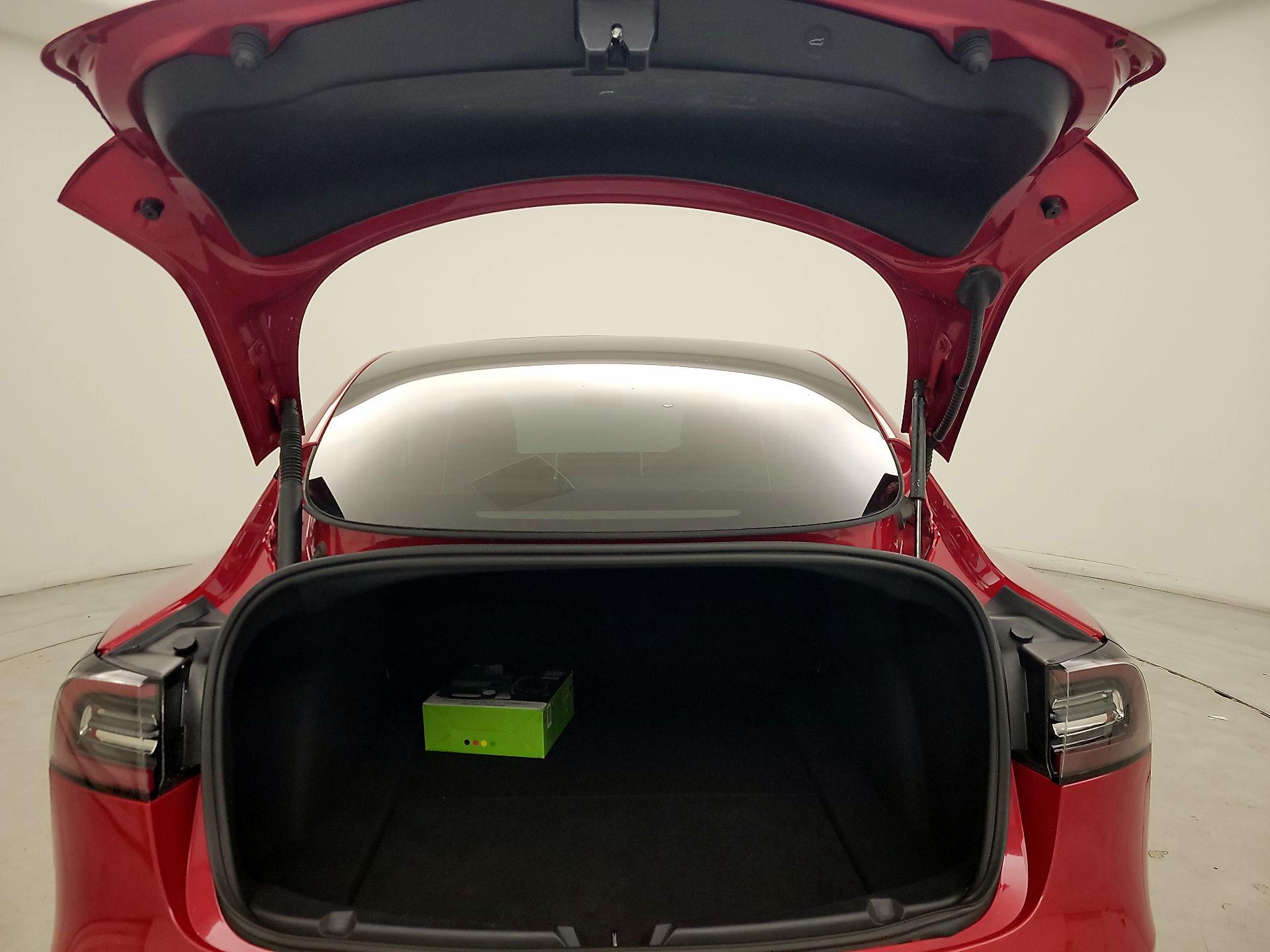 Thumbnail: 2022 Tesla Model 3 - 19