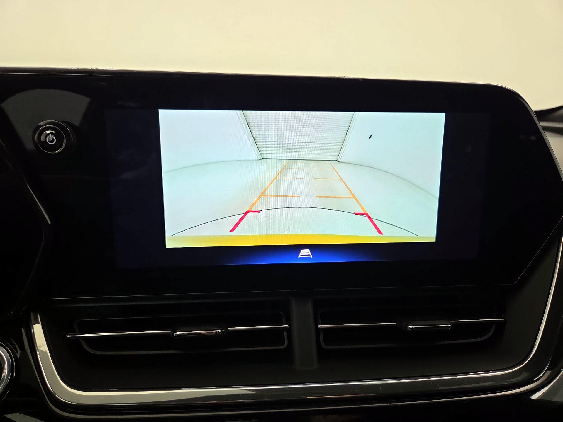 Thumbnail: 2024 Chevrolet Trax - 14