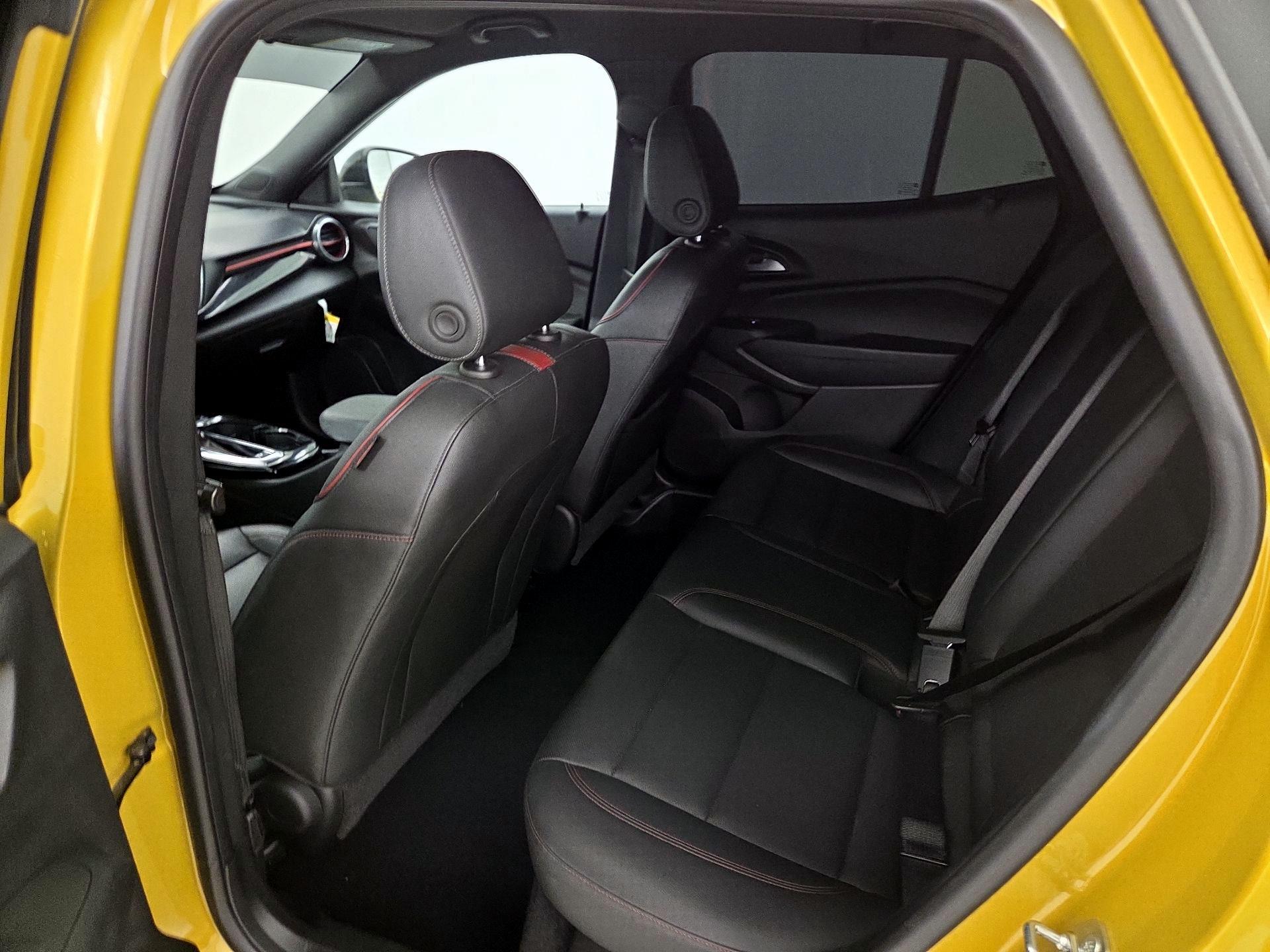 Thumbnail: 2024 Chevrolet Trax - 19