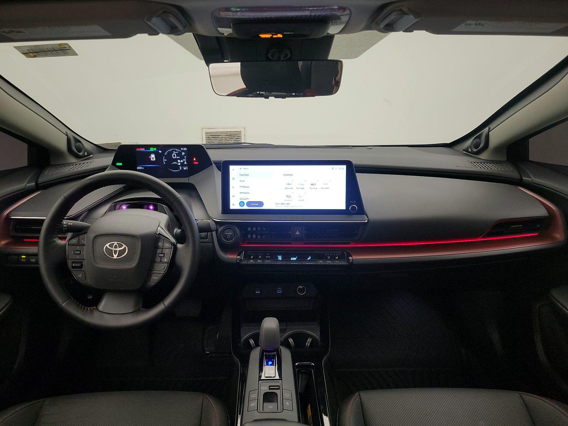 Thumbnail: 2024 Toyota Prius Prime - 9