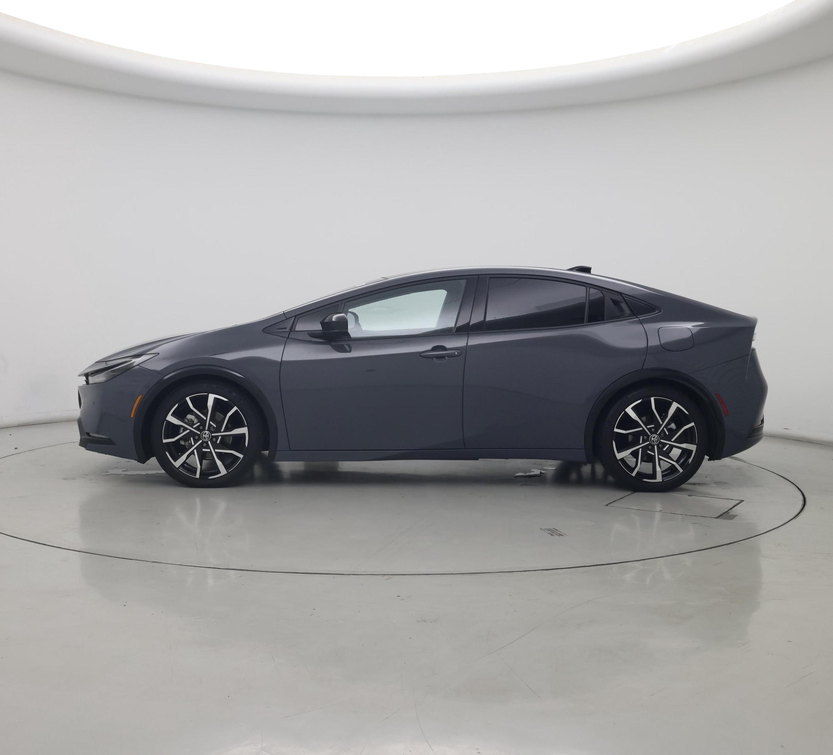 Thumbnail: 2024 Toyota Prius Prime - 3