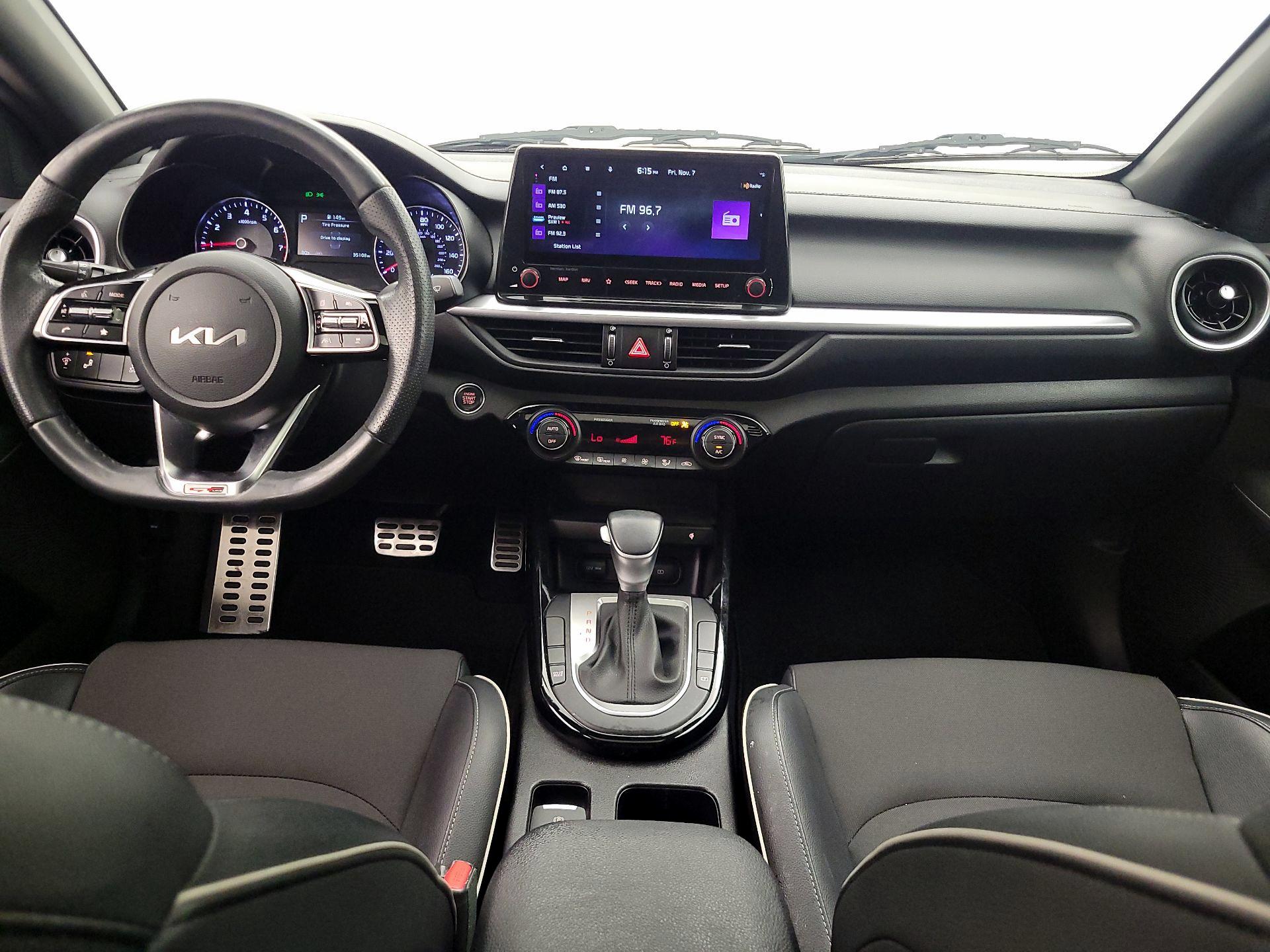 Thumbnail: 2023 Kia Forte - 9