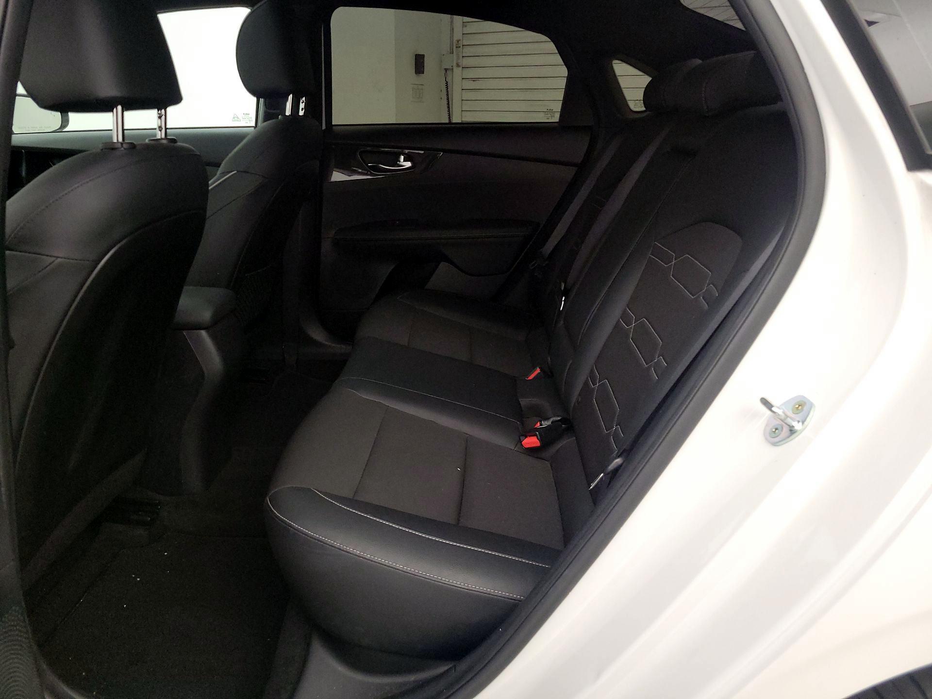 Thumbnail: 2023 Kia Forte - 20